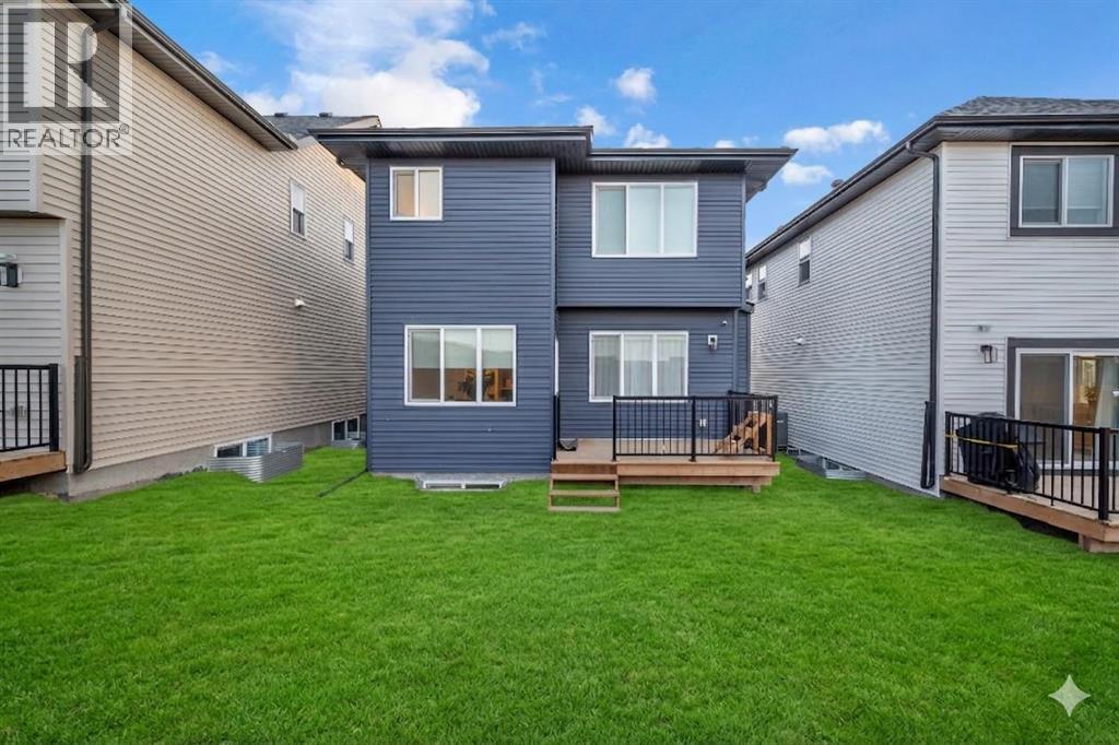 11 Heritage Circle, Cochrane