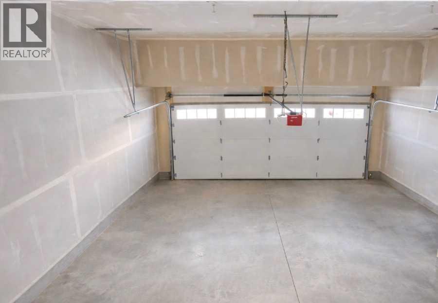 11 Heritage Circle, Cochrane