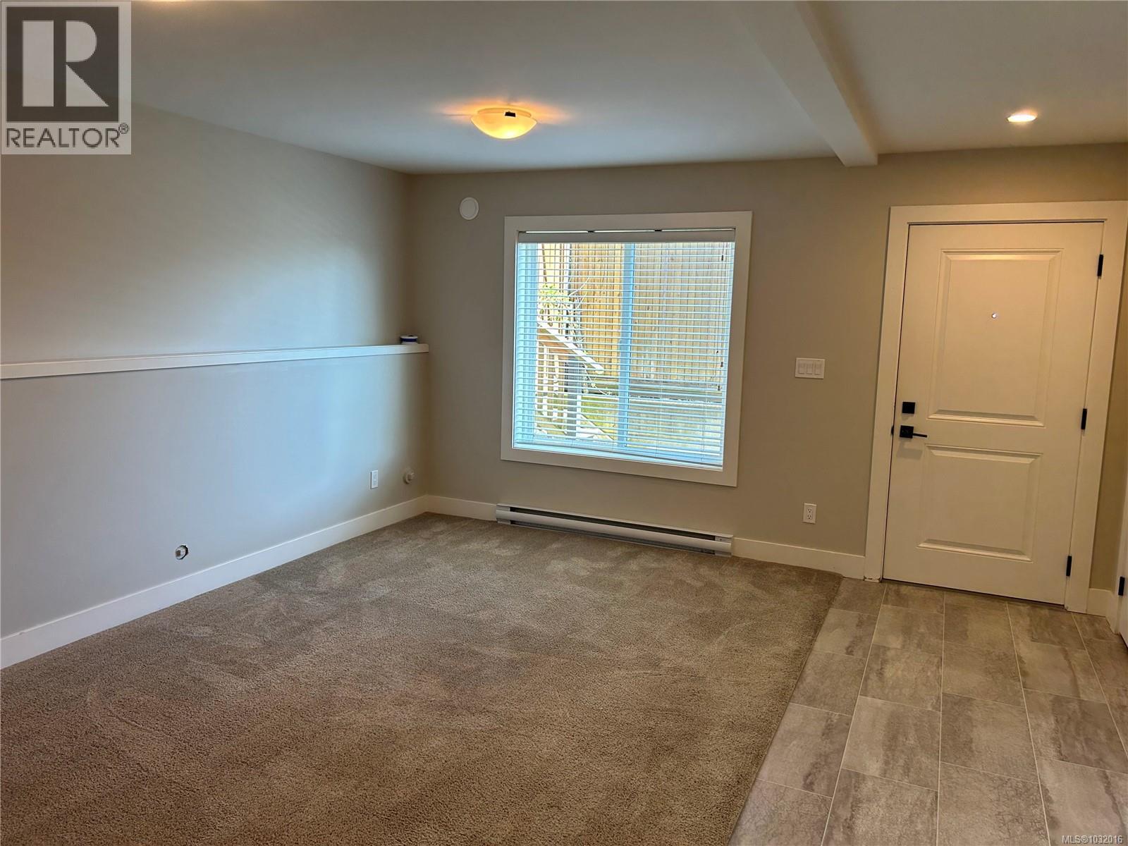 6568 FELDERHOF RD - 29