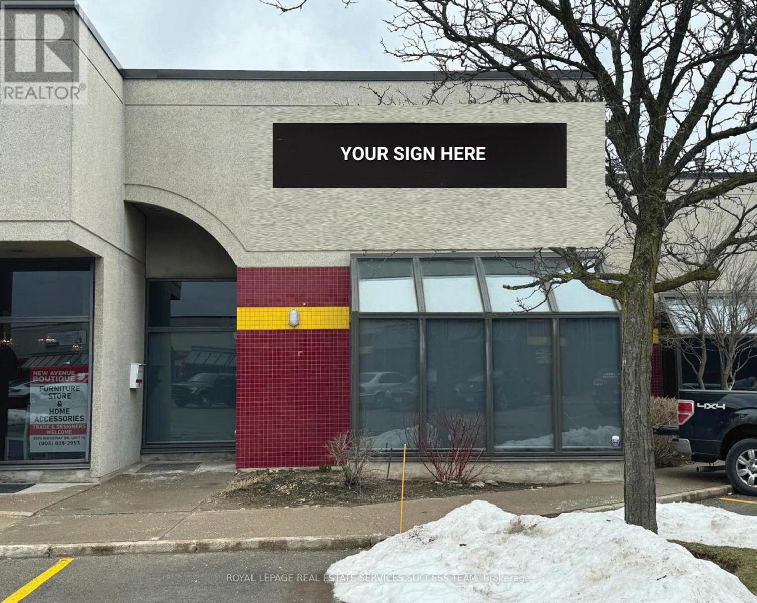 6 - 3075 RIDGEWAY DRIVE