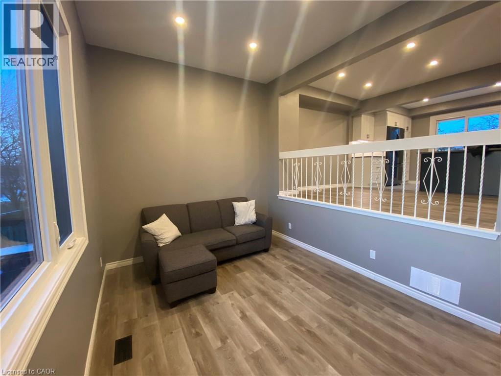 187 GRULKE Street Unit# 34, Kitchener, Ontario, N2A2S6 — Photo 13