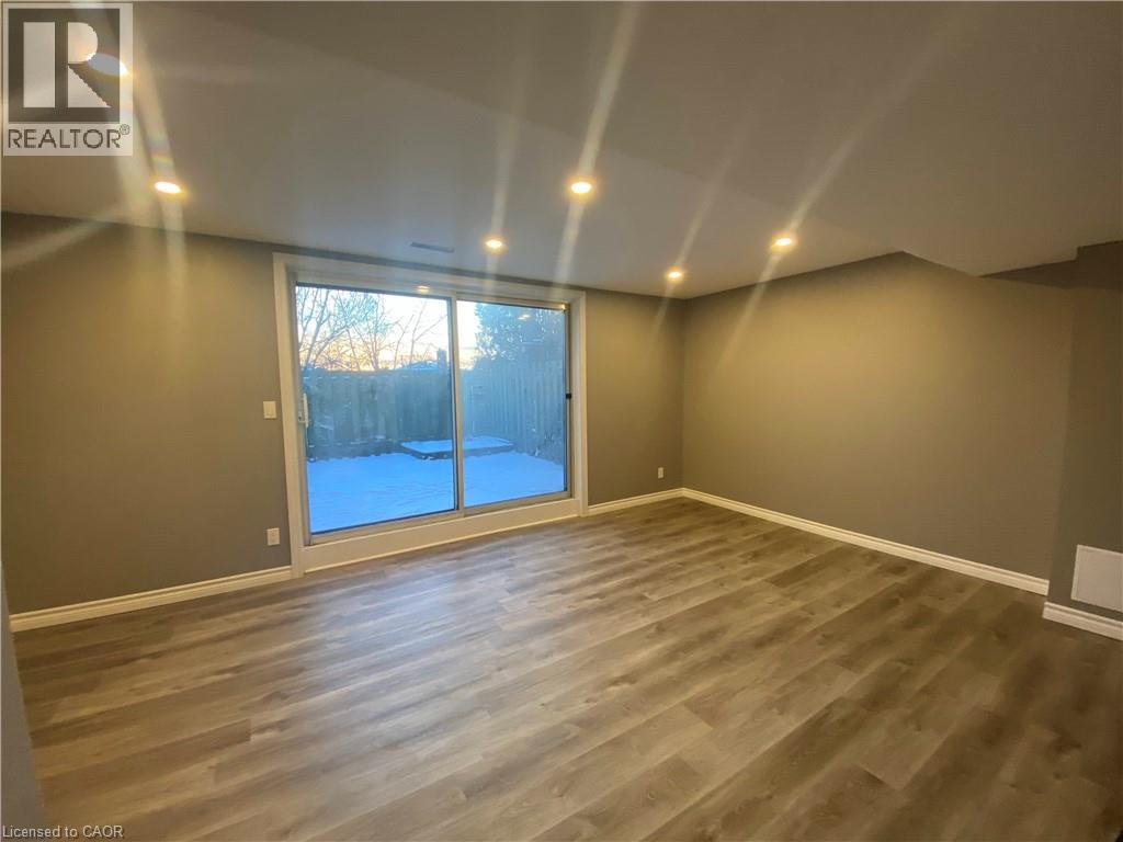 187 GRULKE Street Unit# 34, Kitchener, Ontario, N2A2S6 — Photo 17