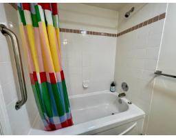 203 1273 Merklin Street, White Rock, BC V4B4B8 Photo 8