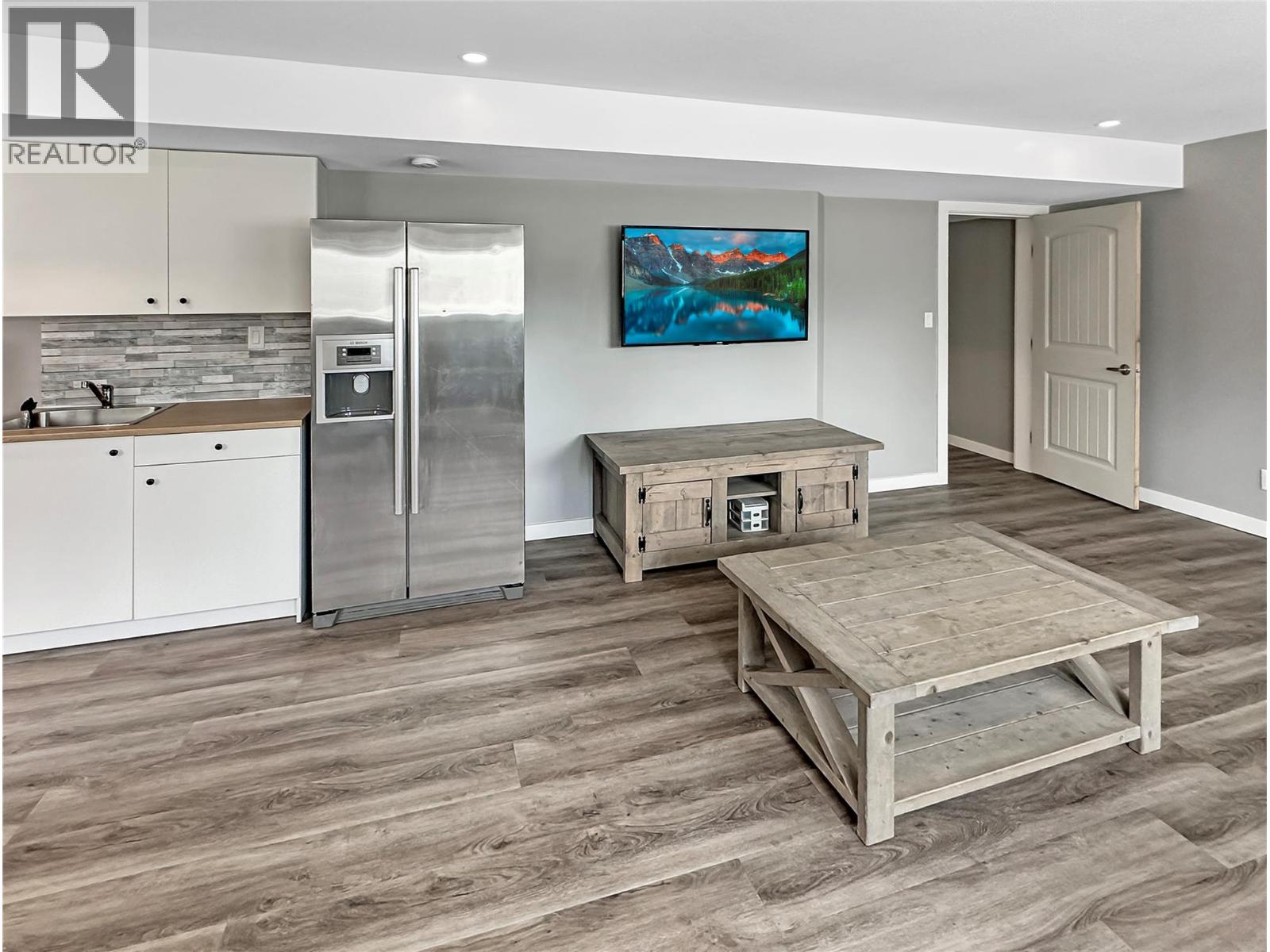  201 WESTRIDGE Court, Princeton