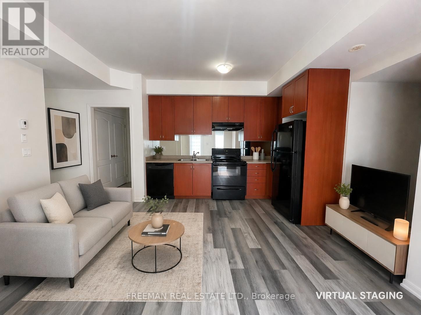 16 - 3135 BOXFORD CRESCENT