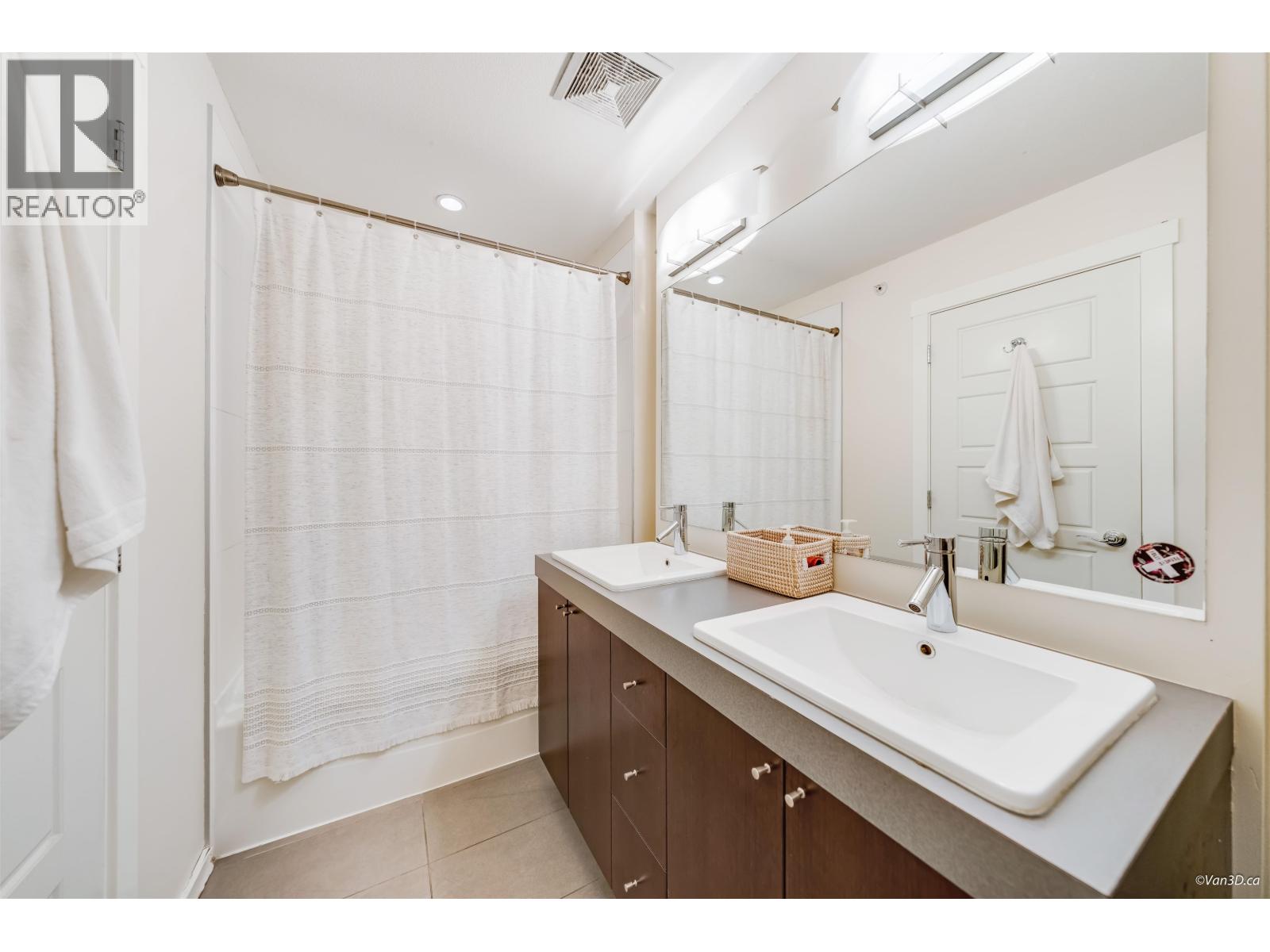 15 19538 BISHOPS REACH — photo 25