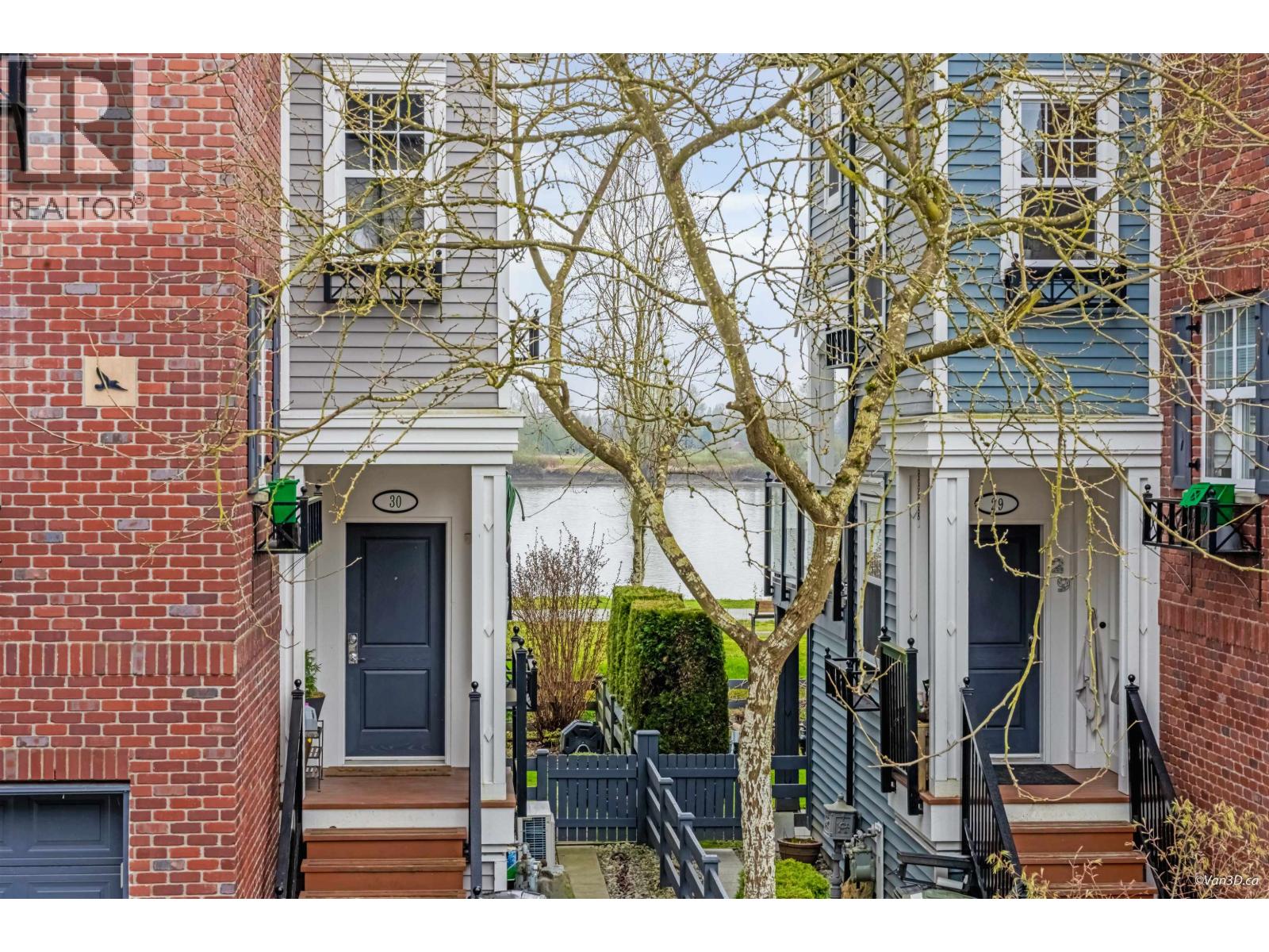 15 19538 BISHOPS REACH — photo 13