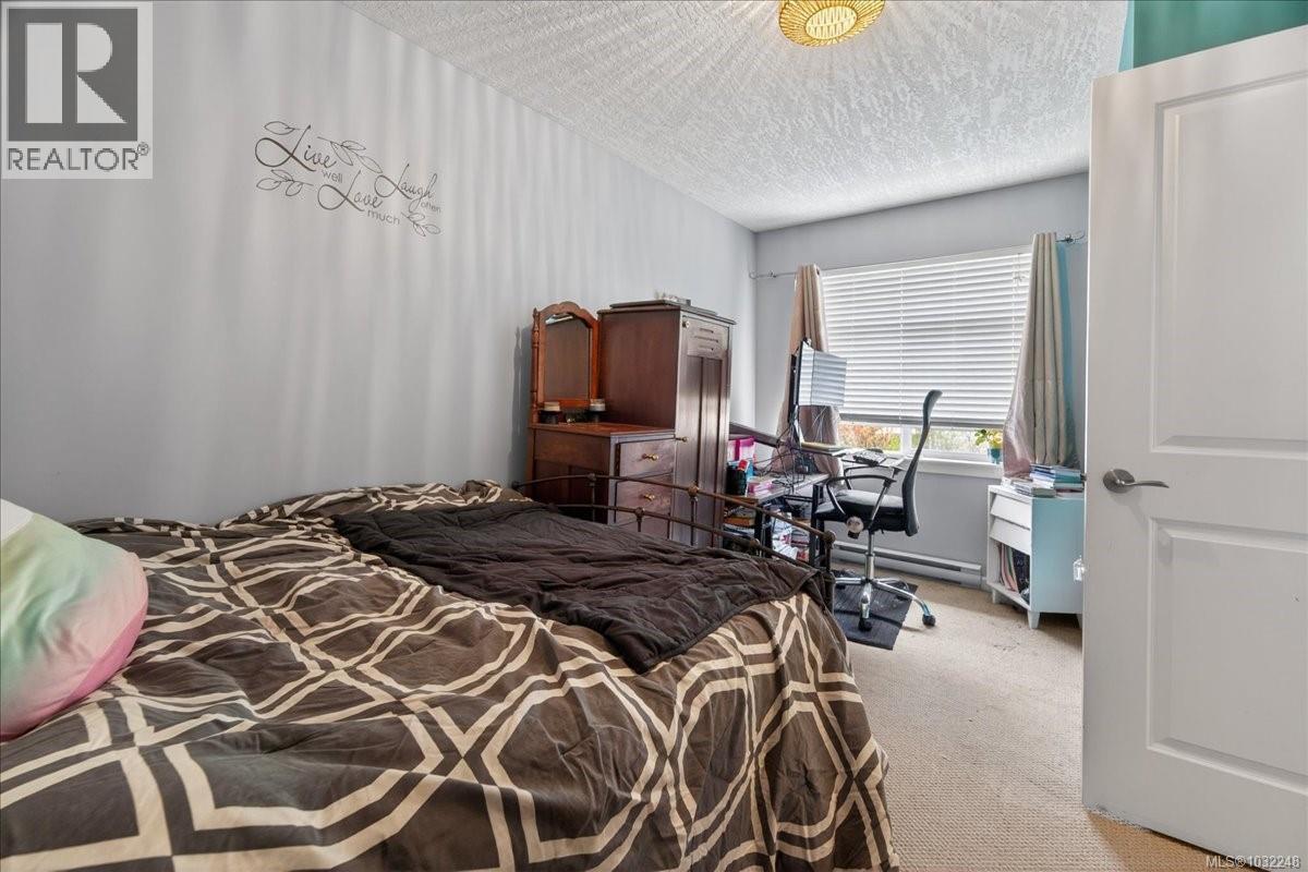 2460 DRIFTWOOD PL - 24