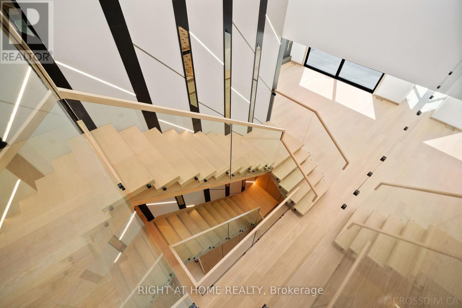 99 DOUGLAS ROAD - 20