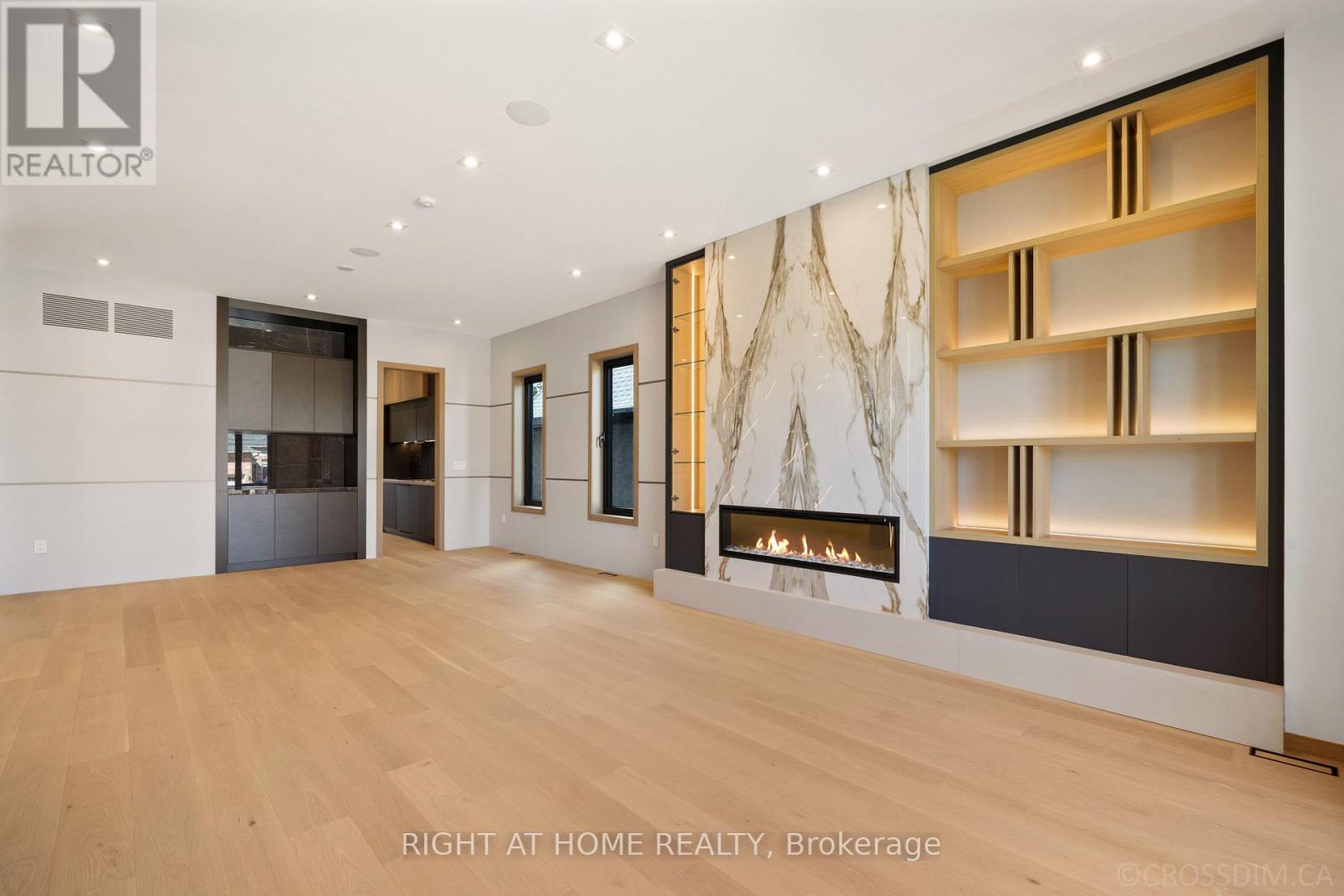 99 DOUGLAS ROAD - 8