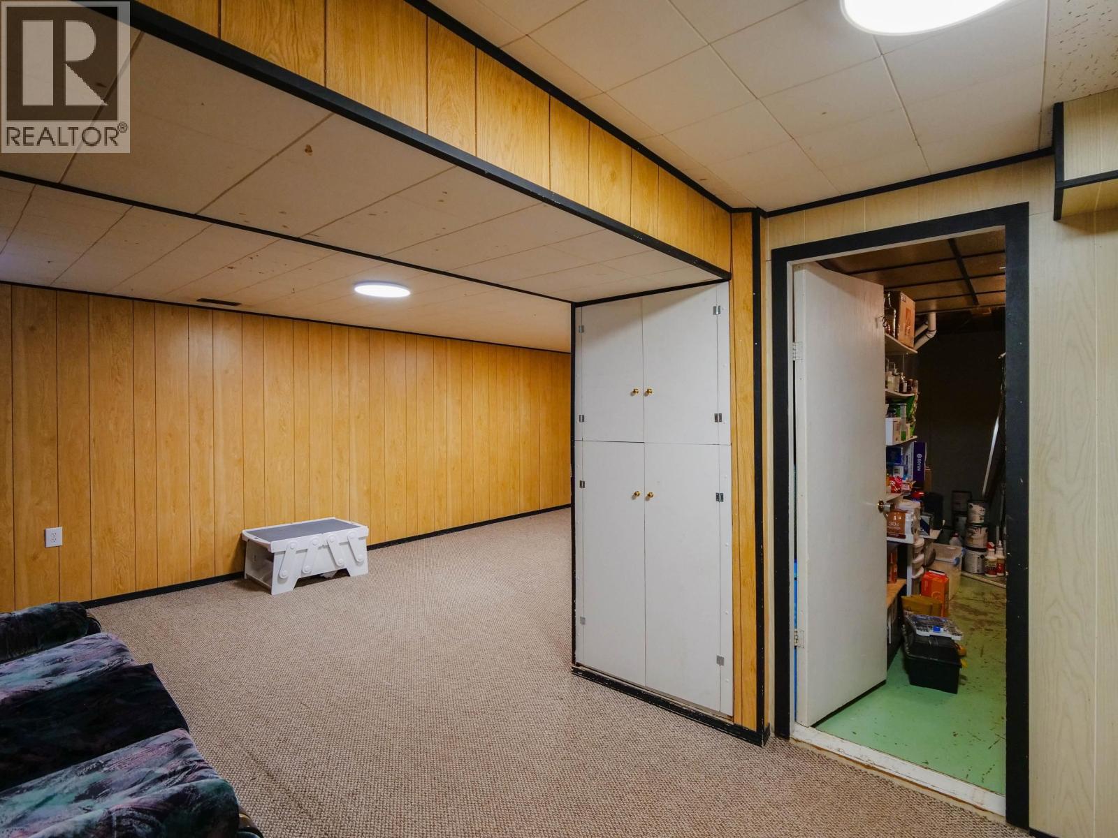 1240 PENTLAND CRESCENT - 21