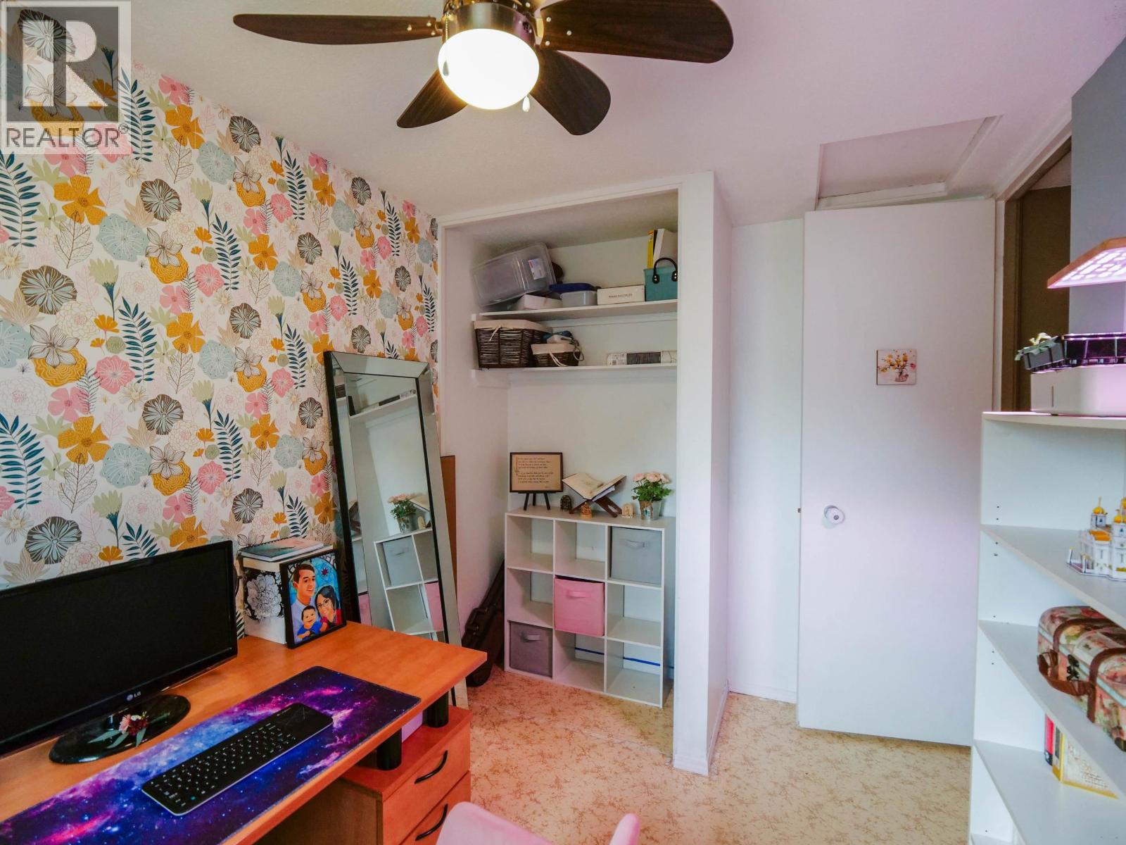 1240 PENTLAND CRESCENT - 18