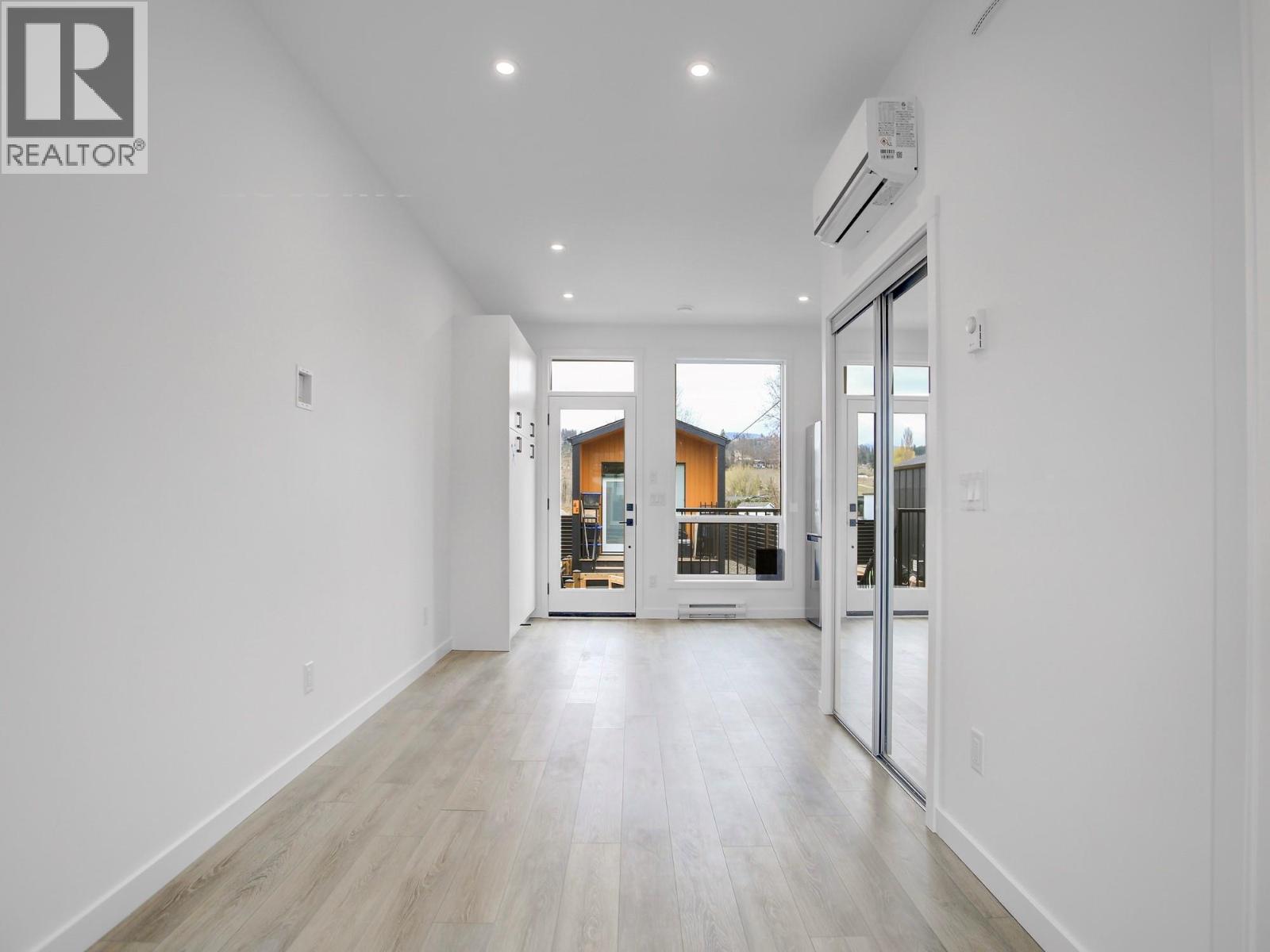 5A 8900 Jim Bailey Road, Kelowna