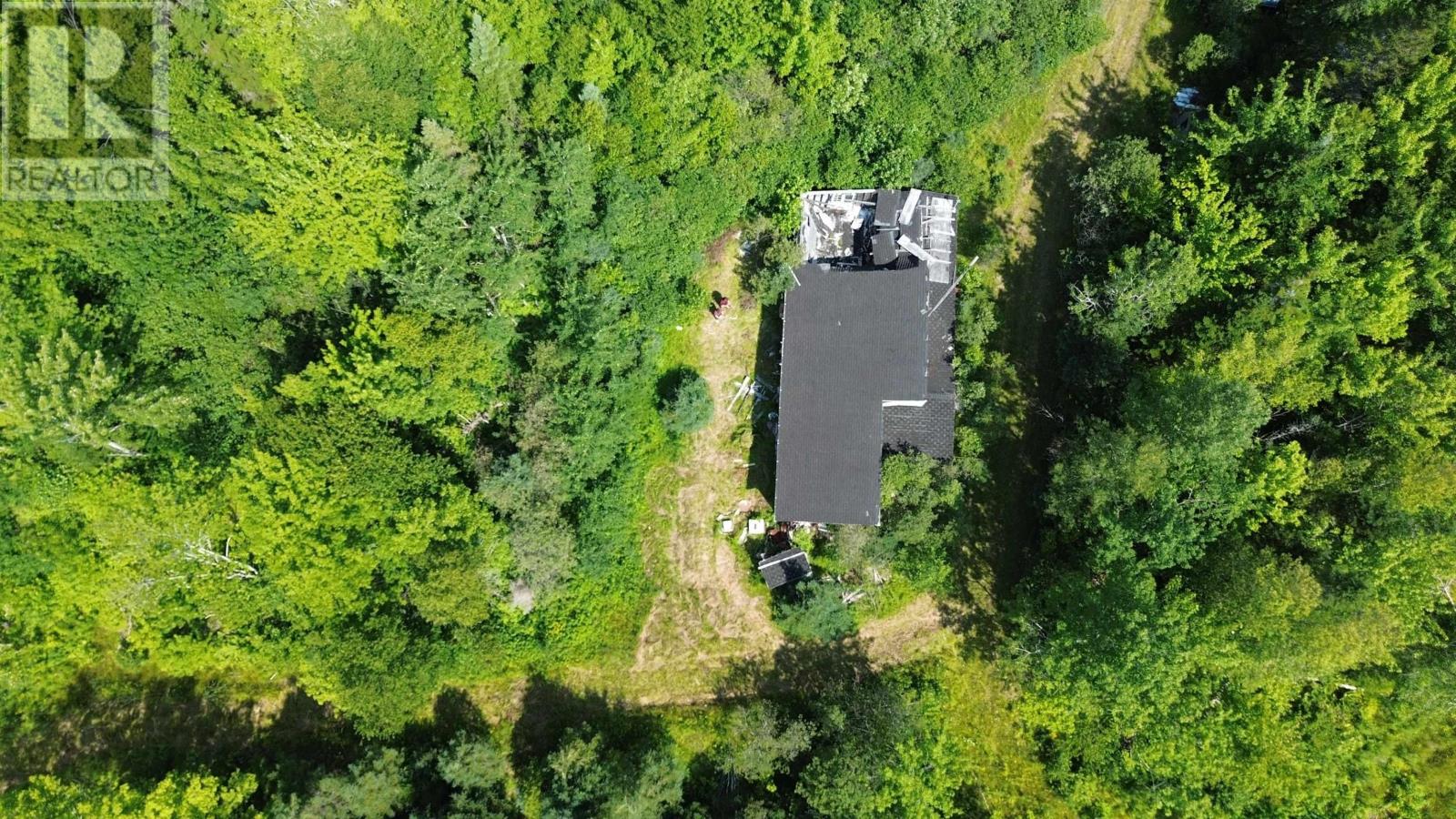 Property 19 of 20 of 5569 Highway 105 Highway