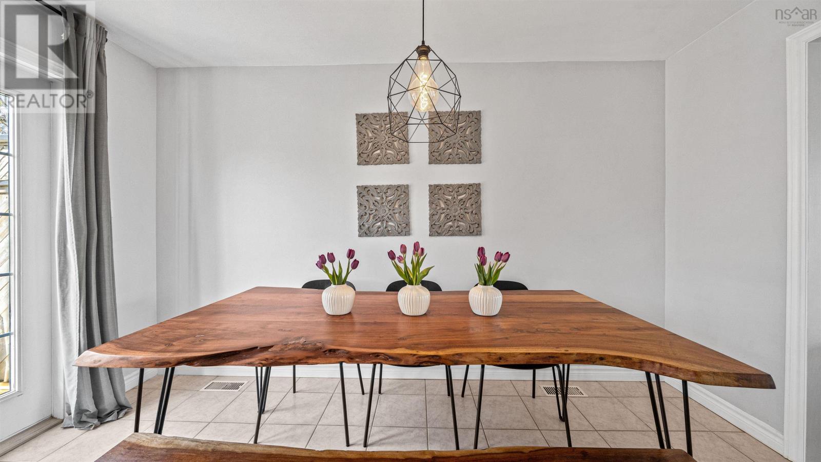 Property 11 of 37 of 160 James Street