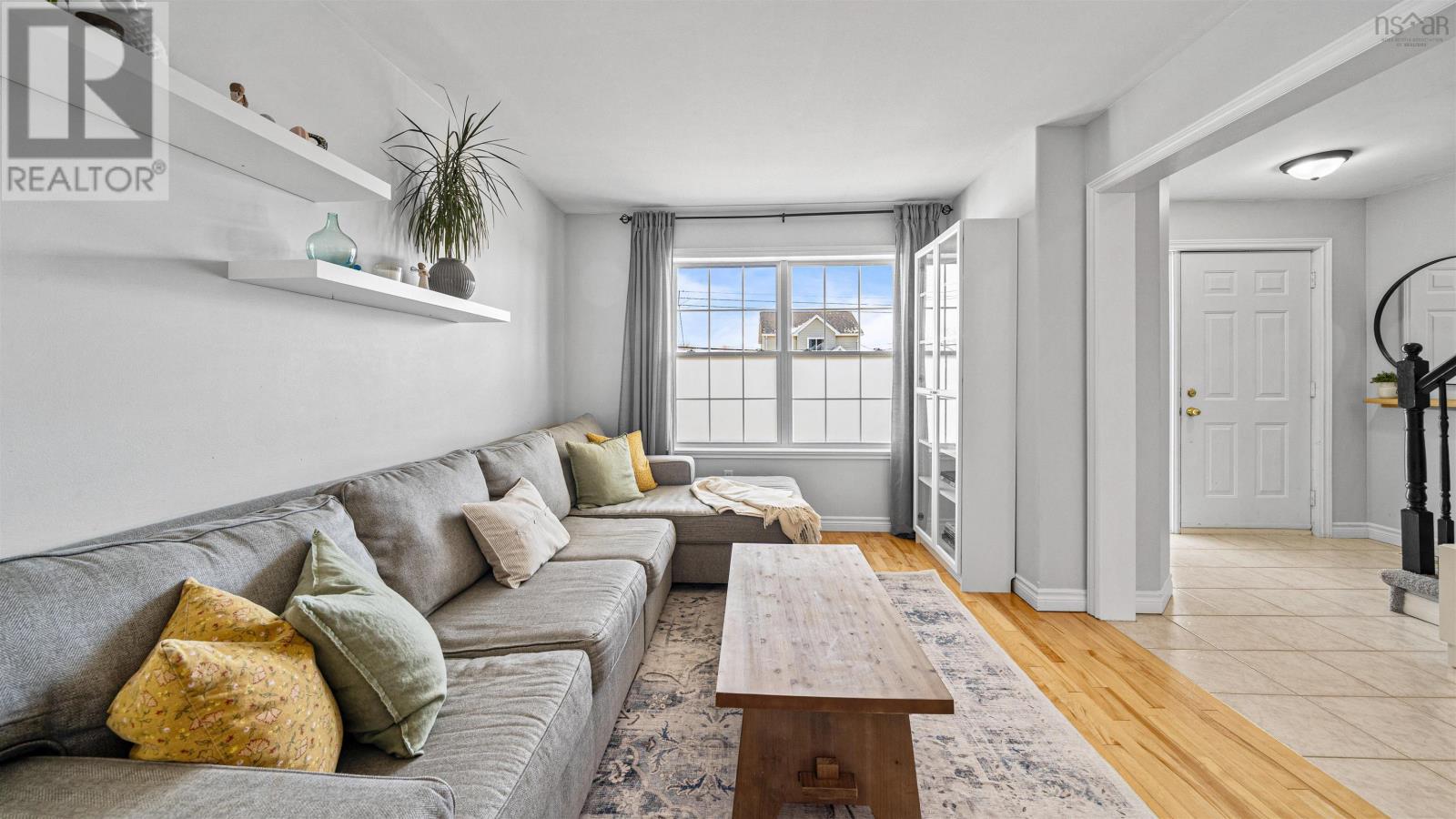 Property 4 of 37 of 160 James Street