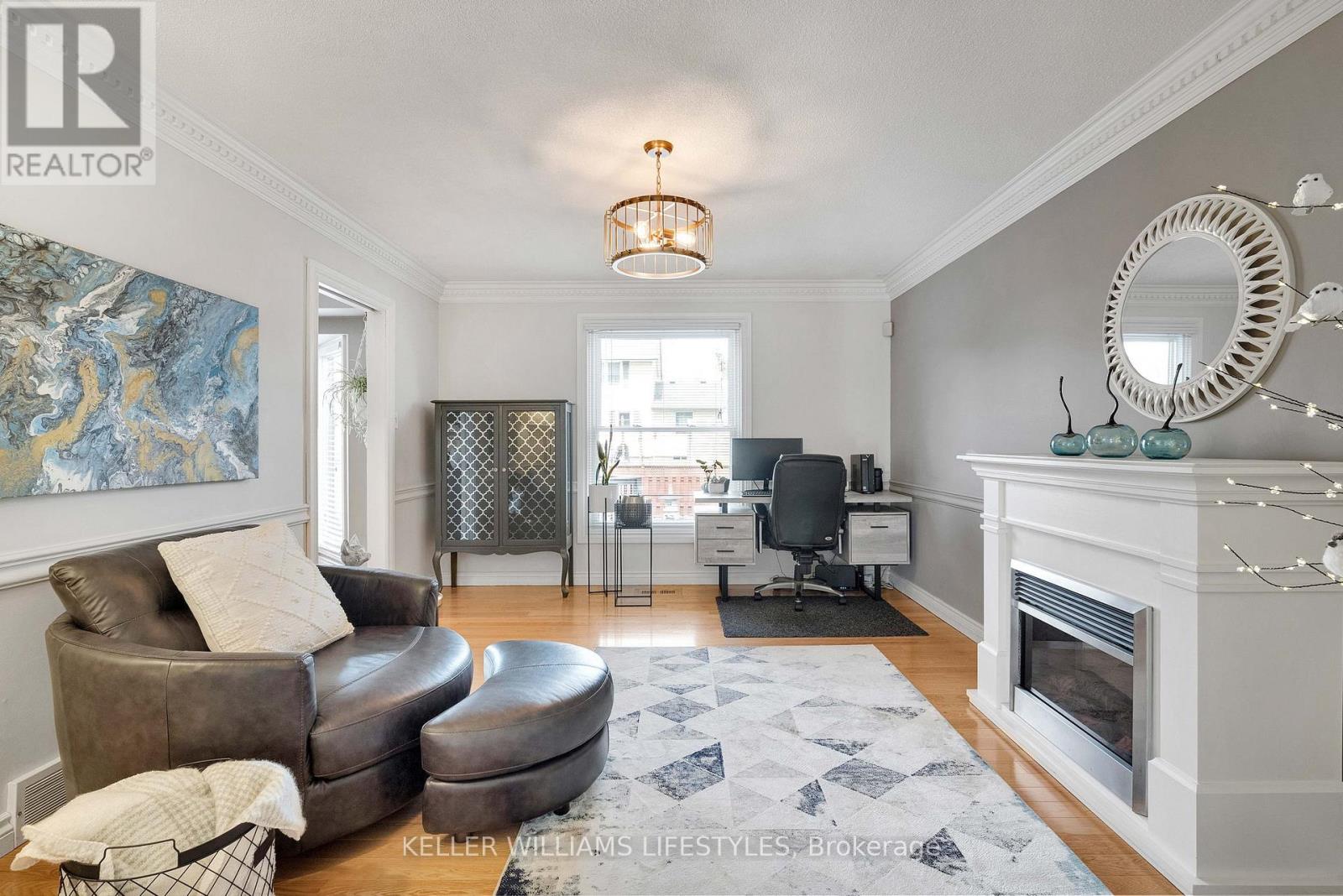 71 BLACKTHORNE CRESCENT Property Photo