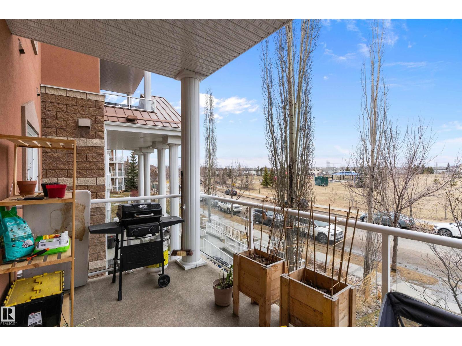 #213 263 MACEWAN RD SW - 16
