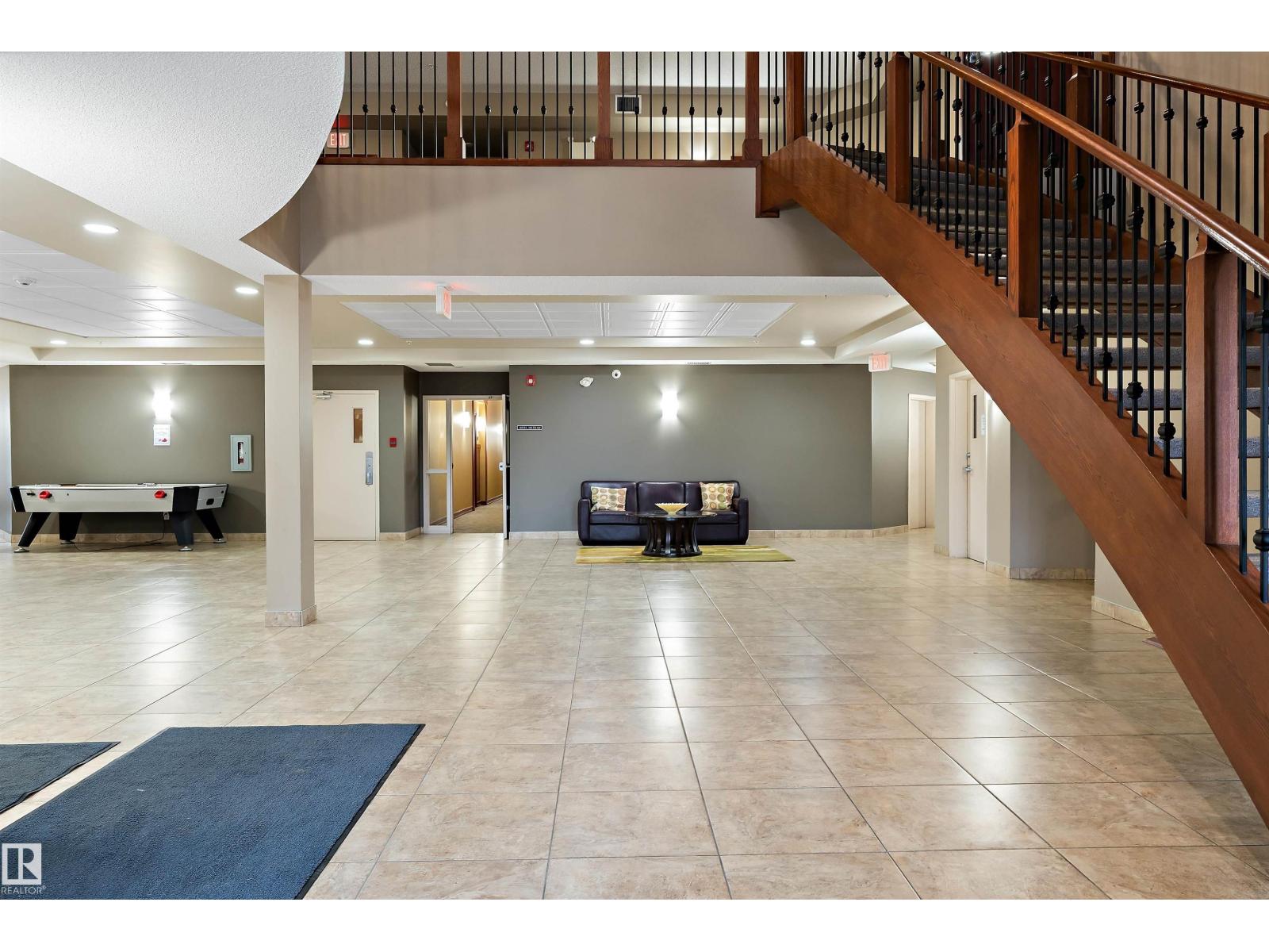 #213 263 MACEWAN RD SW - 18
