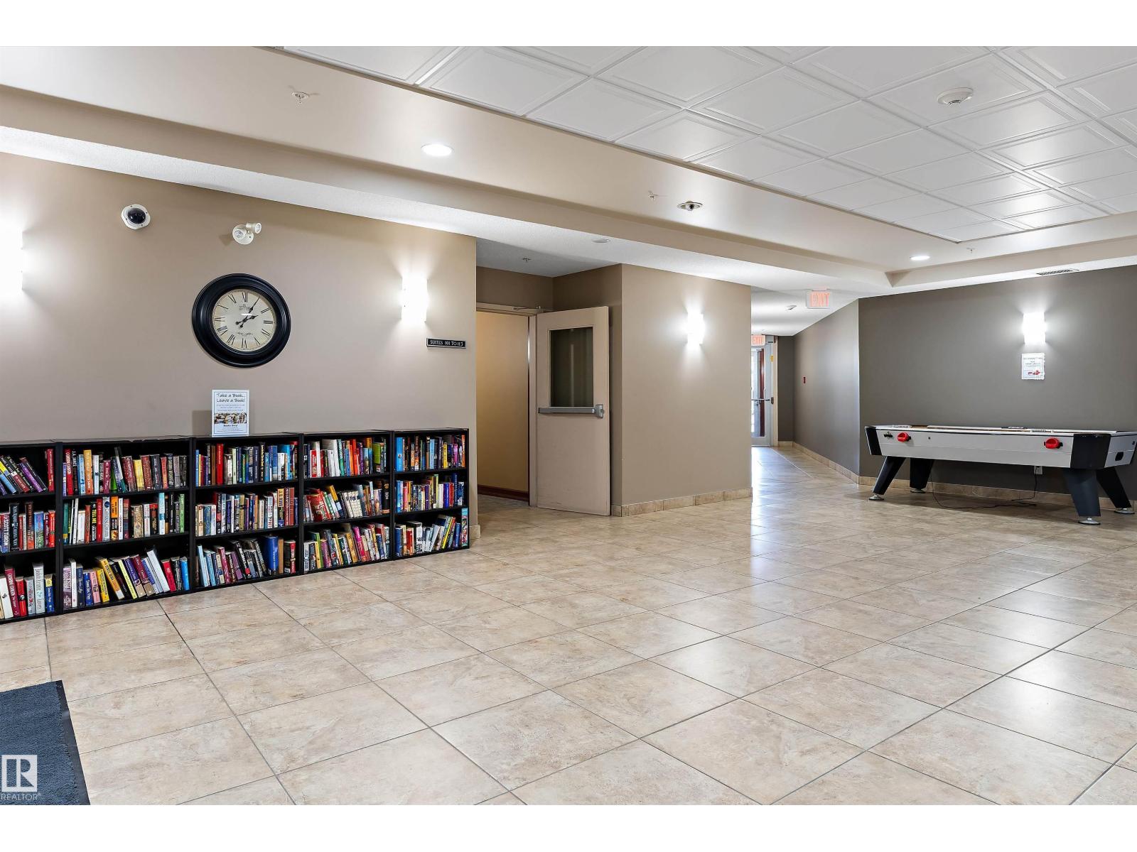 #213 263 MACEWAN RD SW - 22