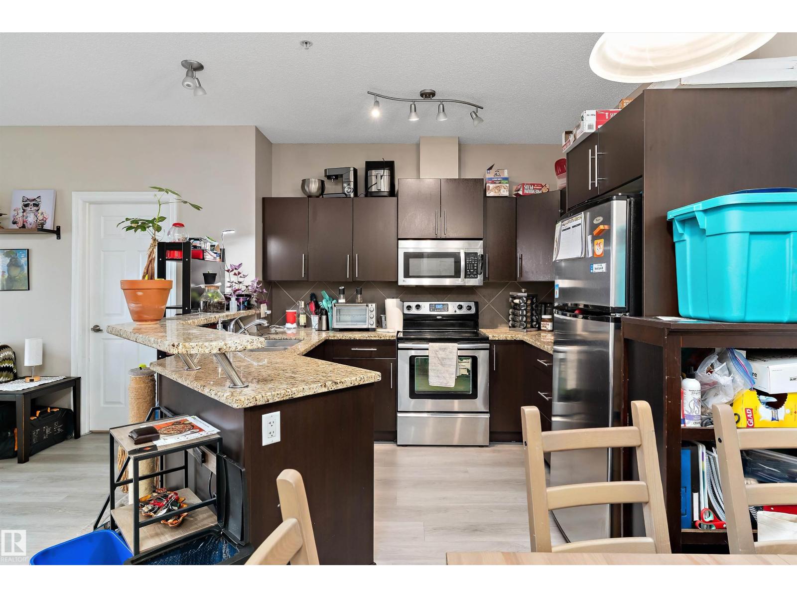 #213 263 MACEWAN RD SW - 3