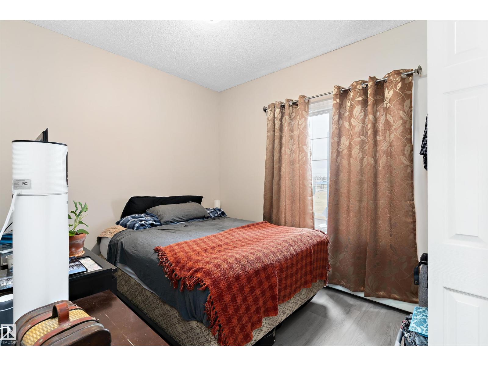 #213 263 MACEWAN RD SW - 9