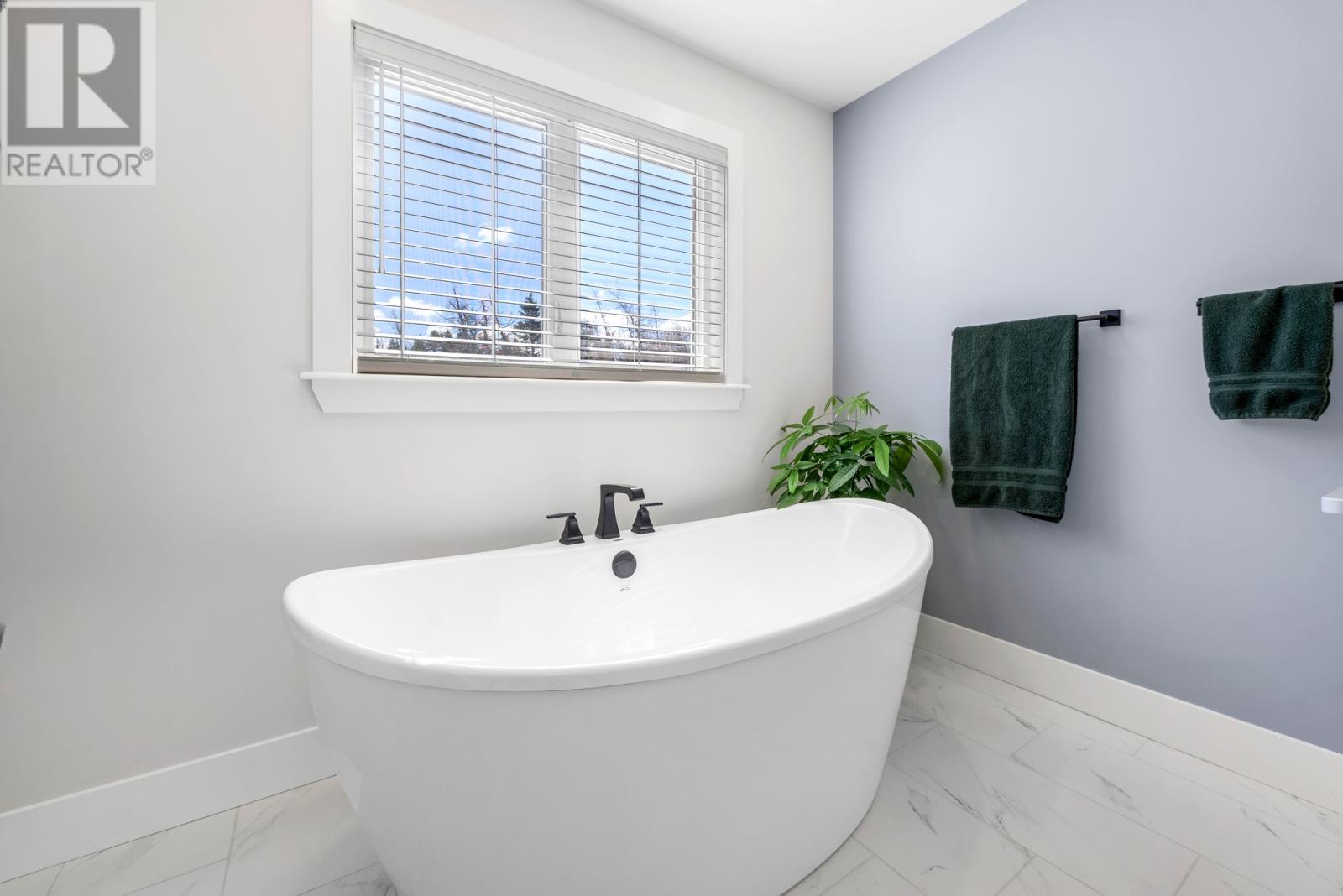 92 Diamond Marsh Drive — photo 25