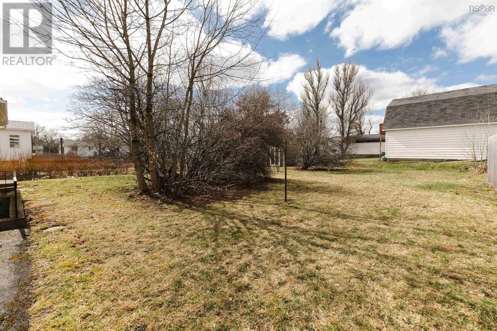 Property 28 of 35 of 4 Shawinigan Road