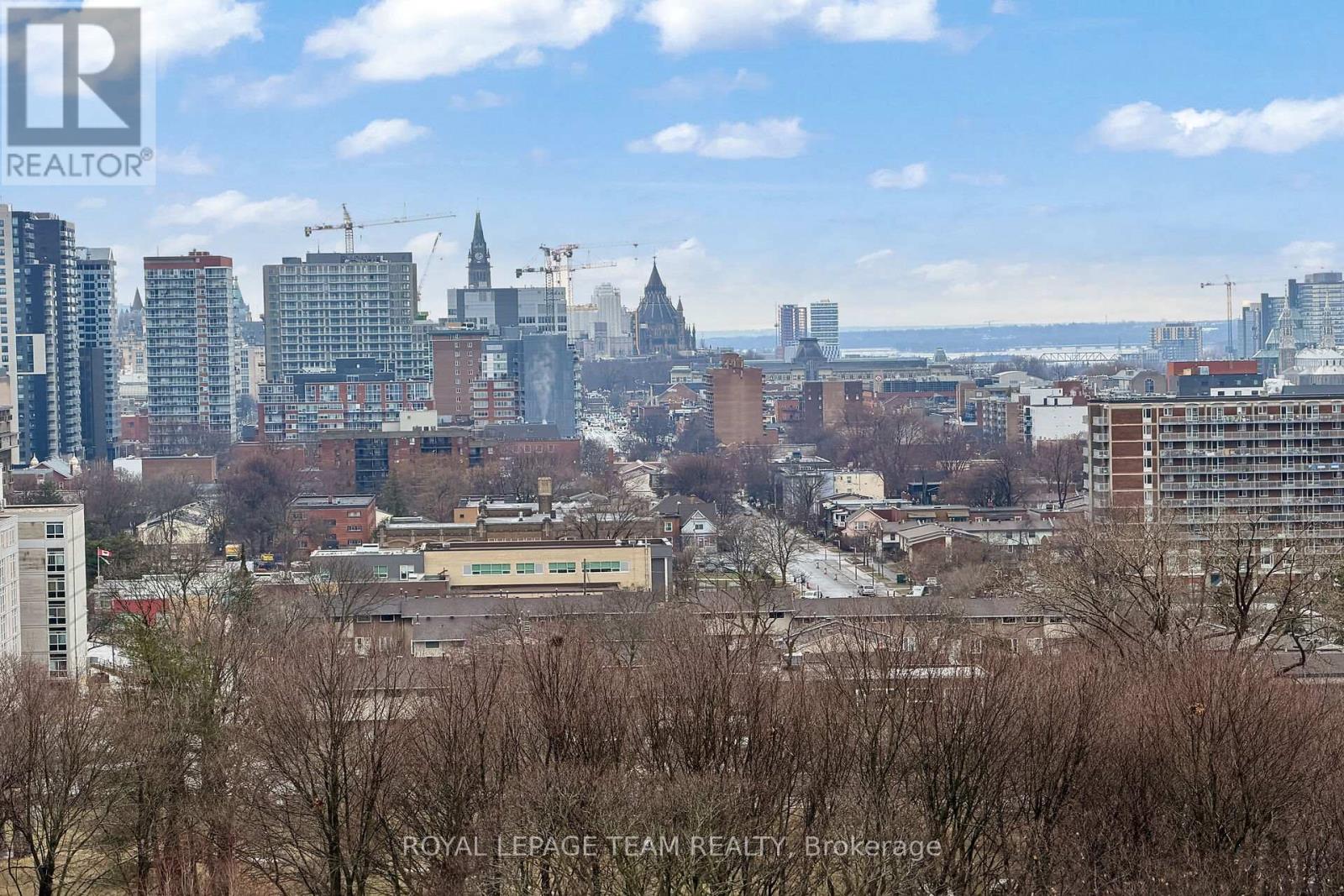 Downtown city views - WOW