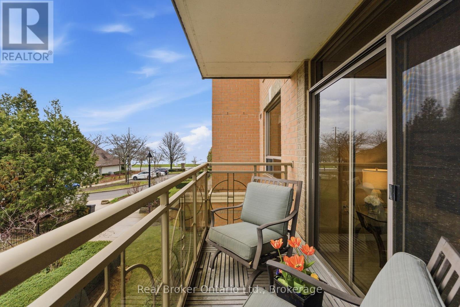 1217 - 100 BURLOAK DRIVE — photo 25