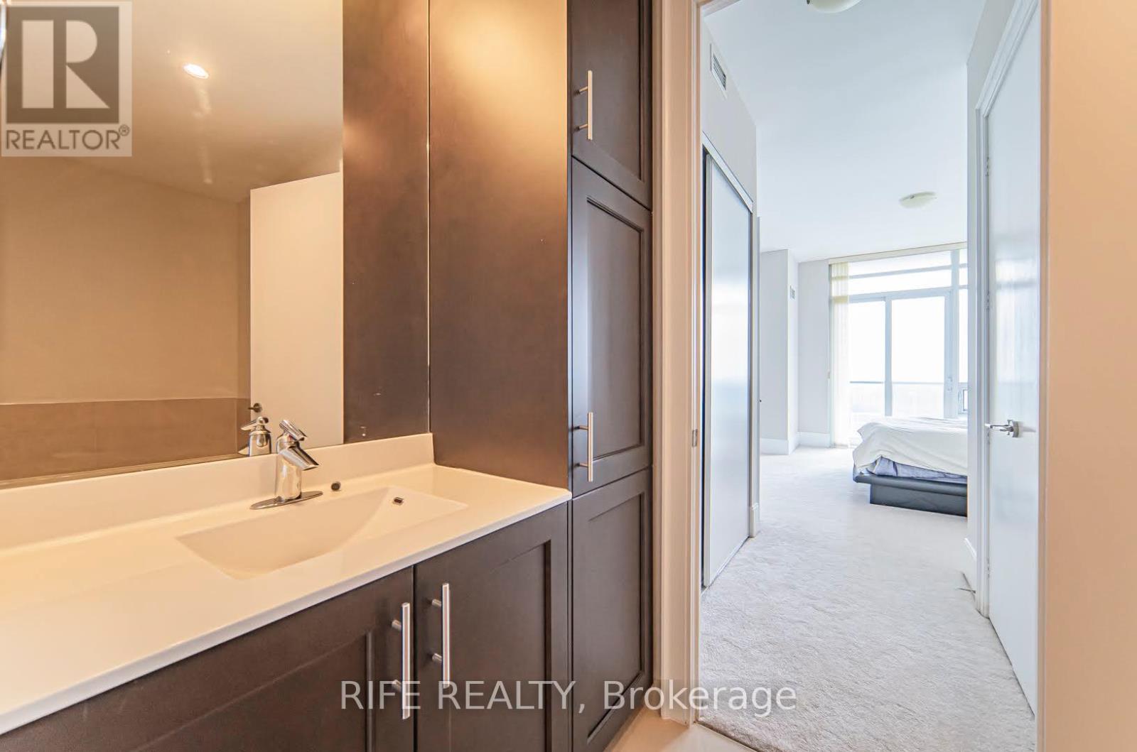 #3301 181 WYNFORD DRIVE - 49