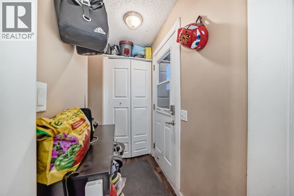 131 HUNTSTROM DRIVE NE - 19