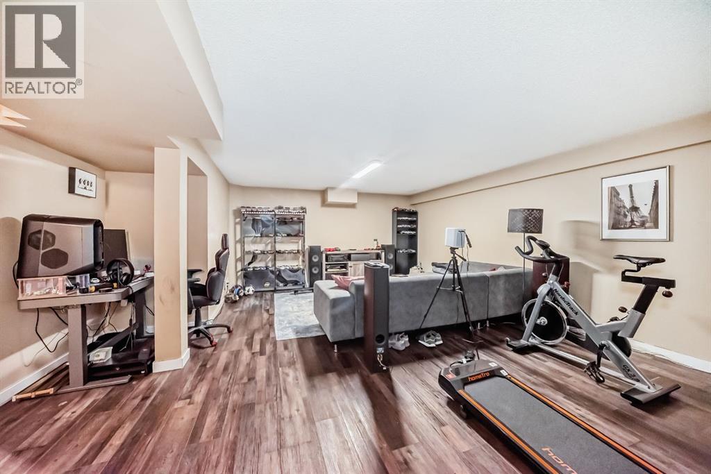 131 HUNTSTROM DRIVE NE - 20