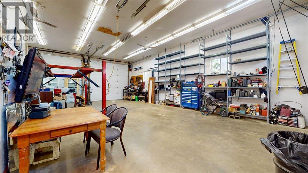 53 Fitzsimmons Avenue, Fort McMurray