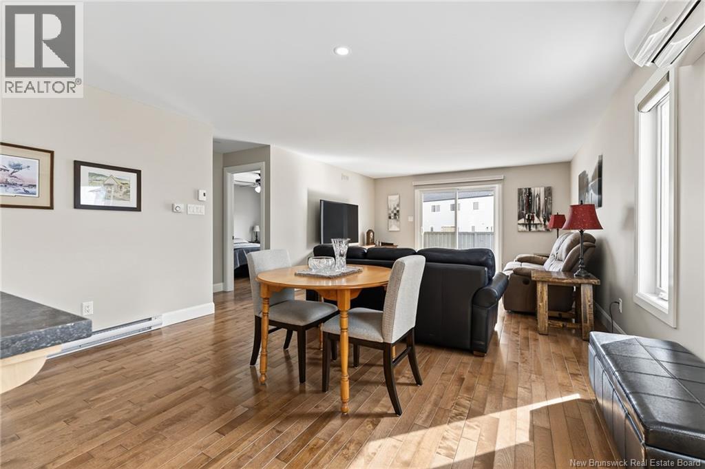 28 Aimé Street - 15