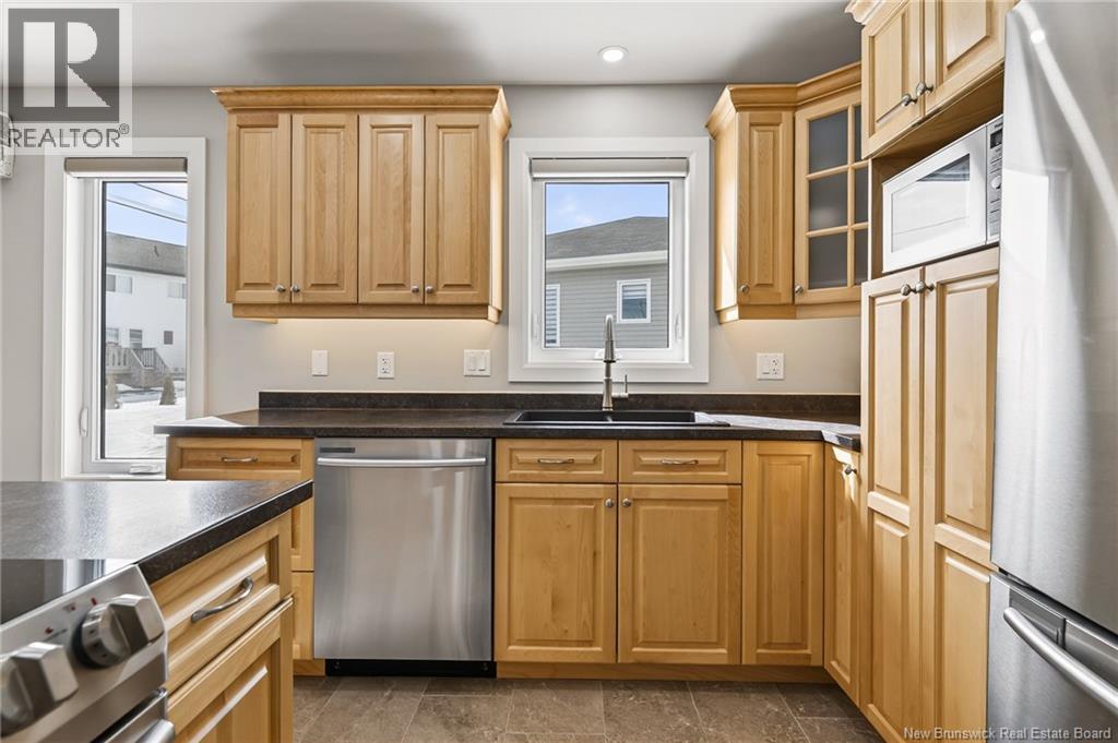 28 Aimé Street - 10