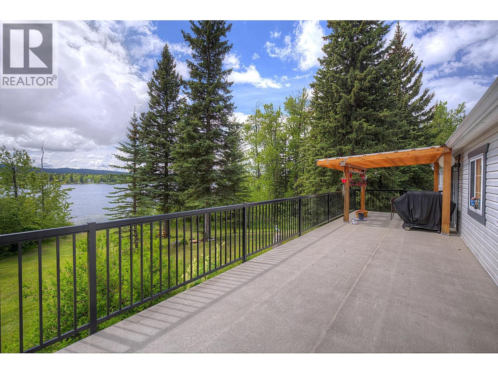 3742 HORSEFLY ROAD - 27