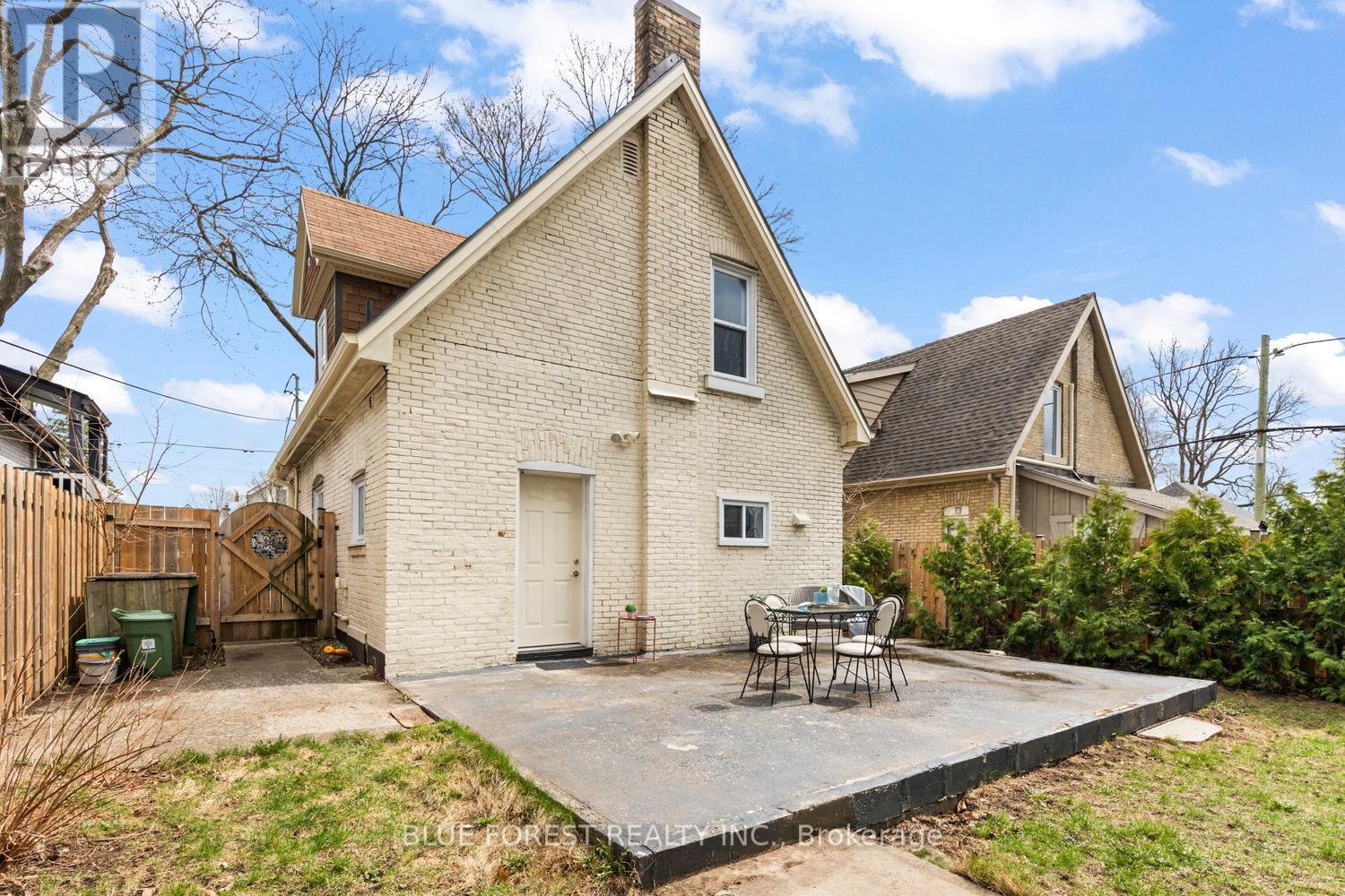 3 MARMORA STREET Property Photo