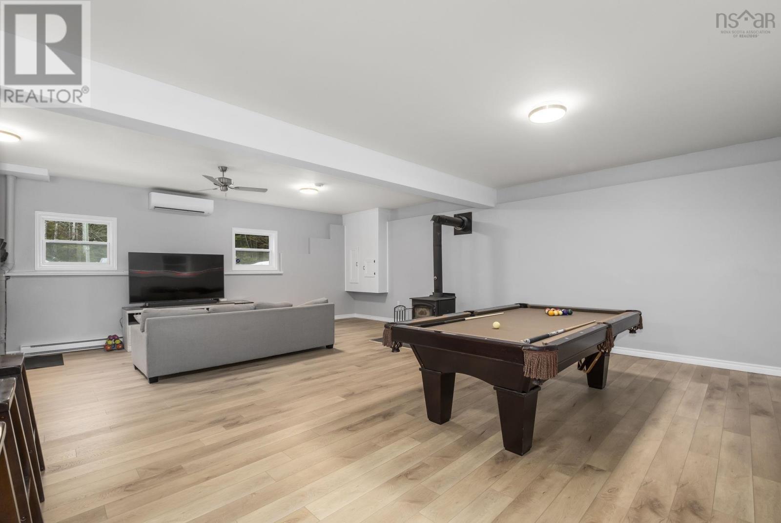 Property 25 of 43 of 60 Frenchmans Road