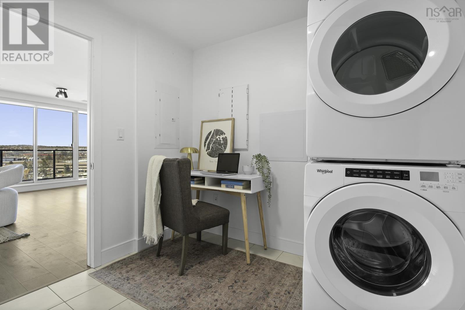 Property 26 of 48 of 1103 72 Seapoint Road