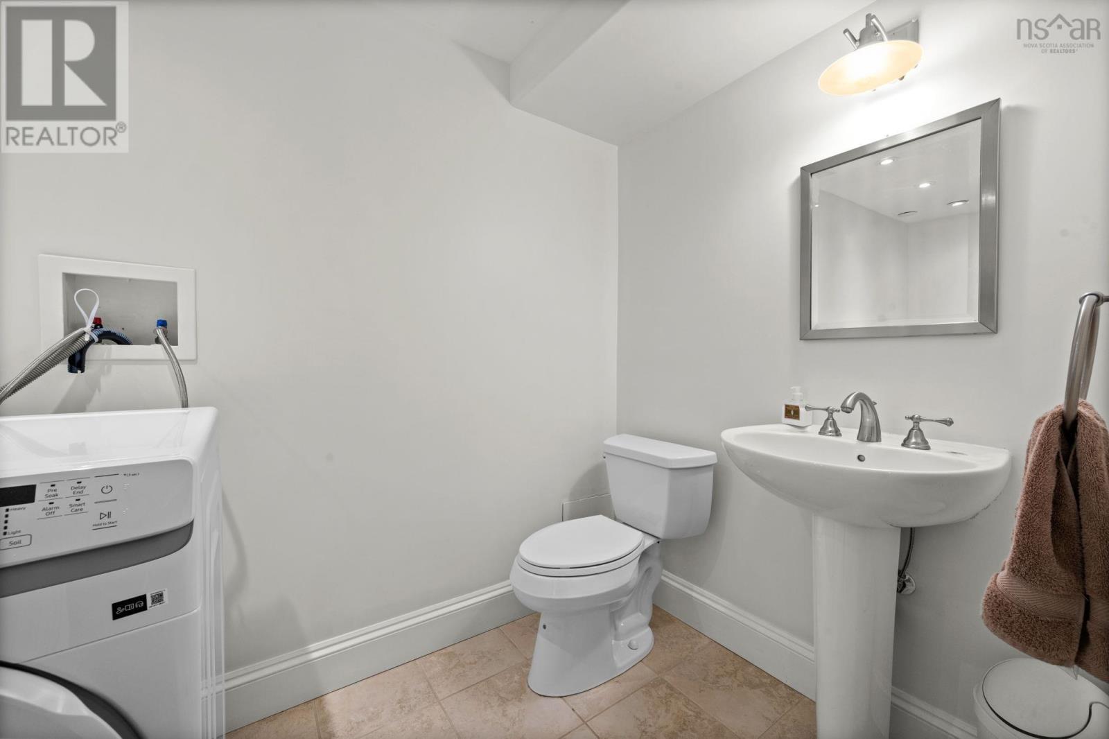 Property 40 of 48 of 523 Francklyn Street