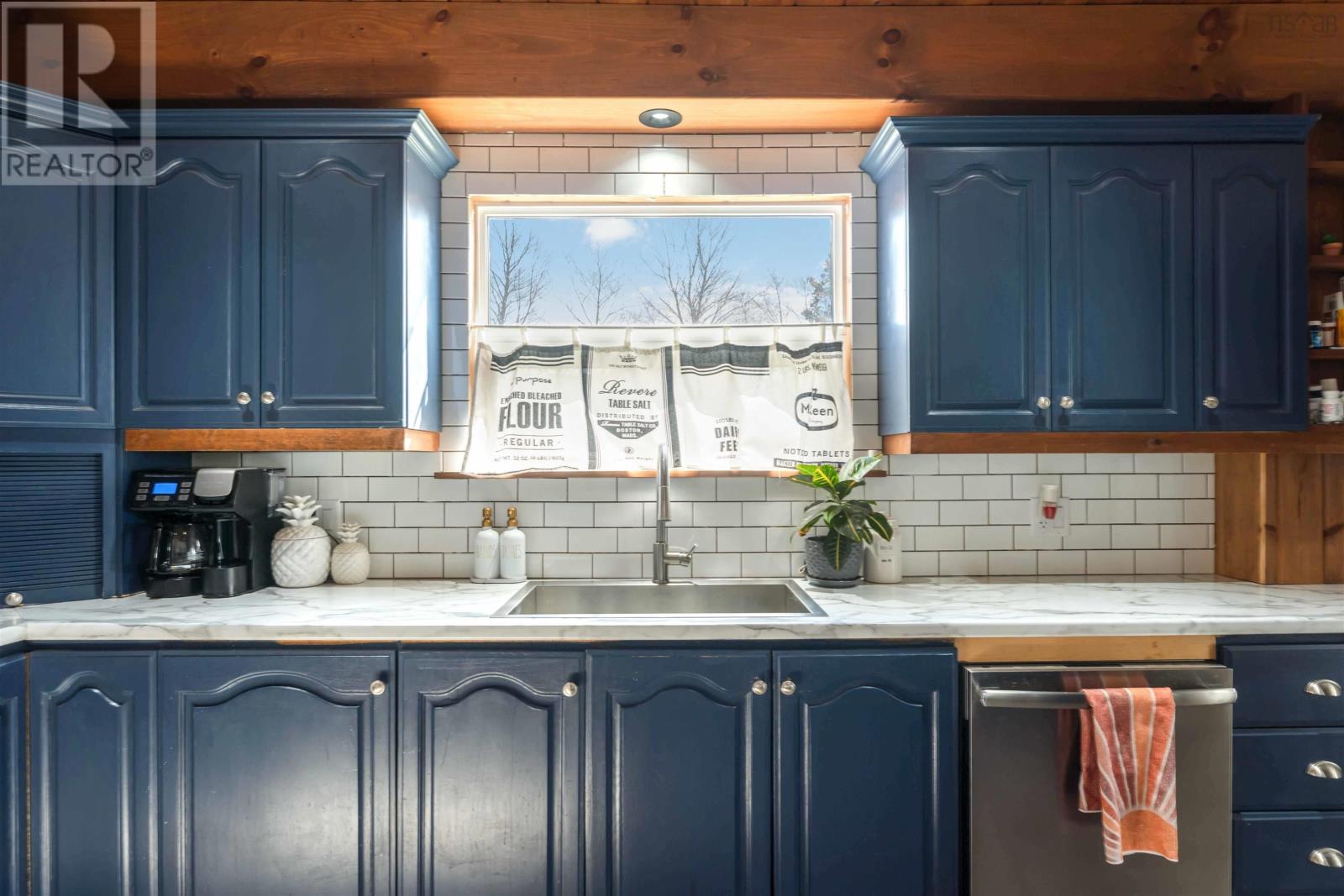 Property 9 of 45 of 22 Washington Street