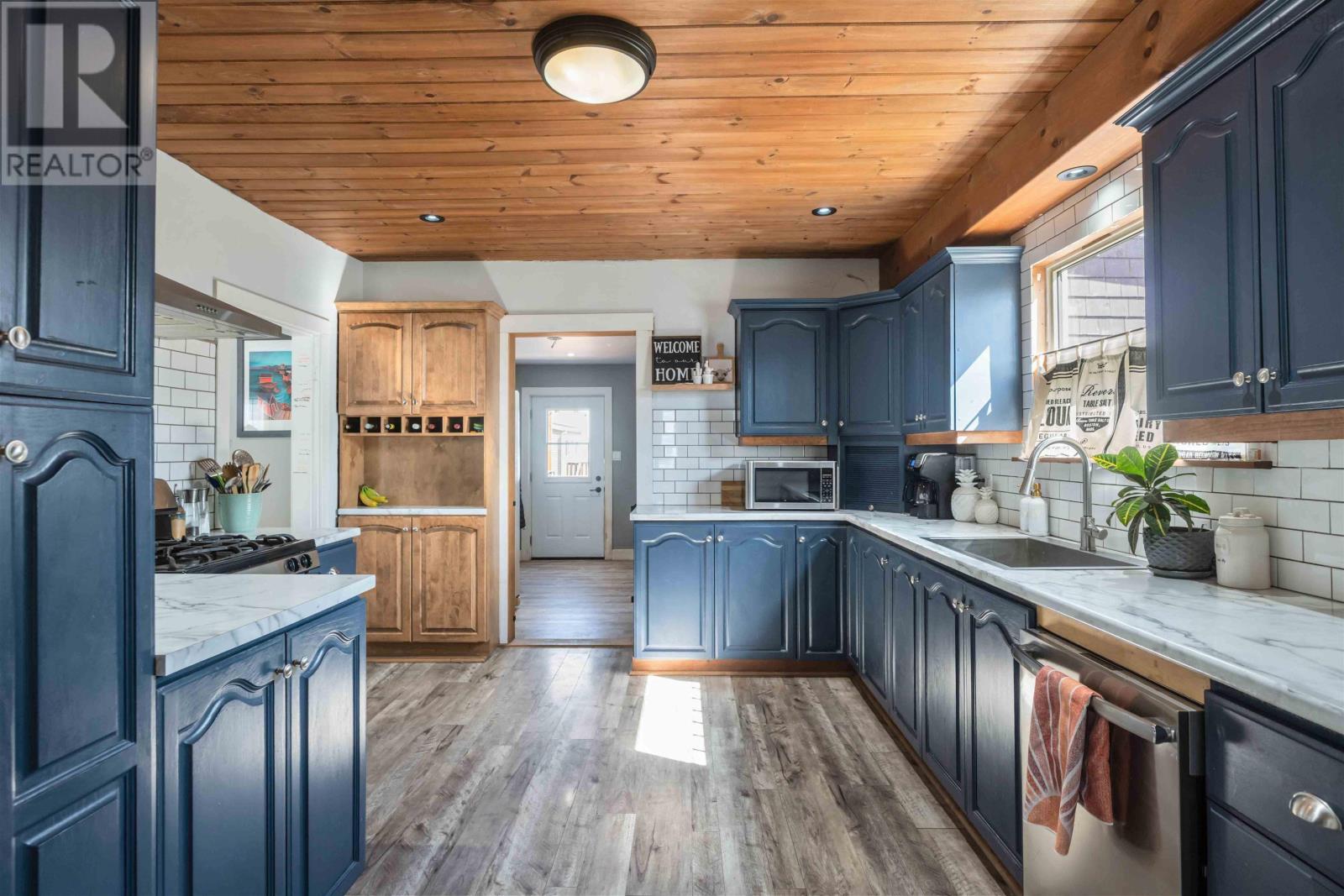 Property 7 of 45 of 22 Washington Street