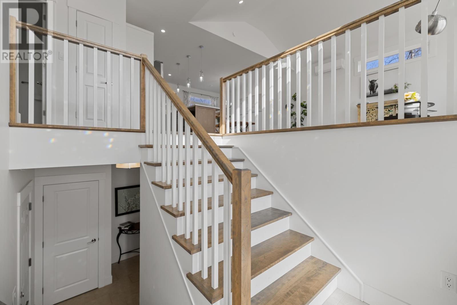 74 England Circle — photo 5