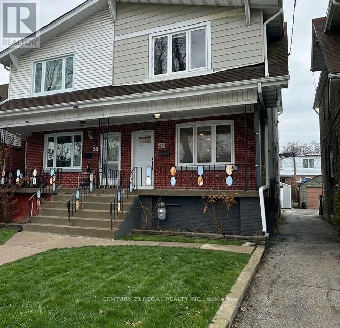 40 GLEBEHOLME BOULEVARD