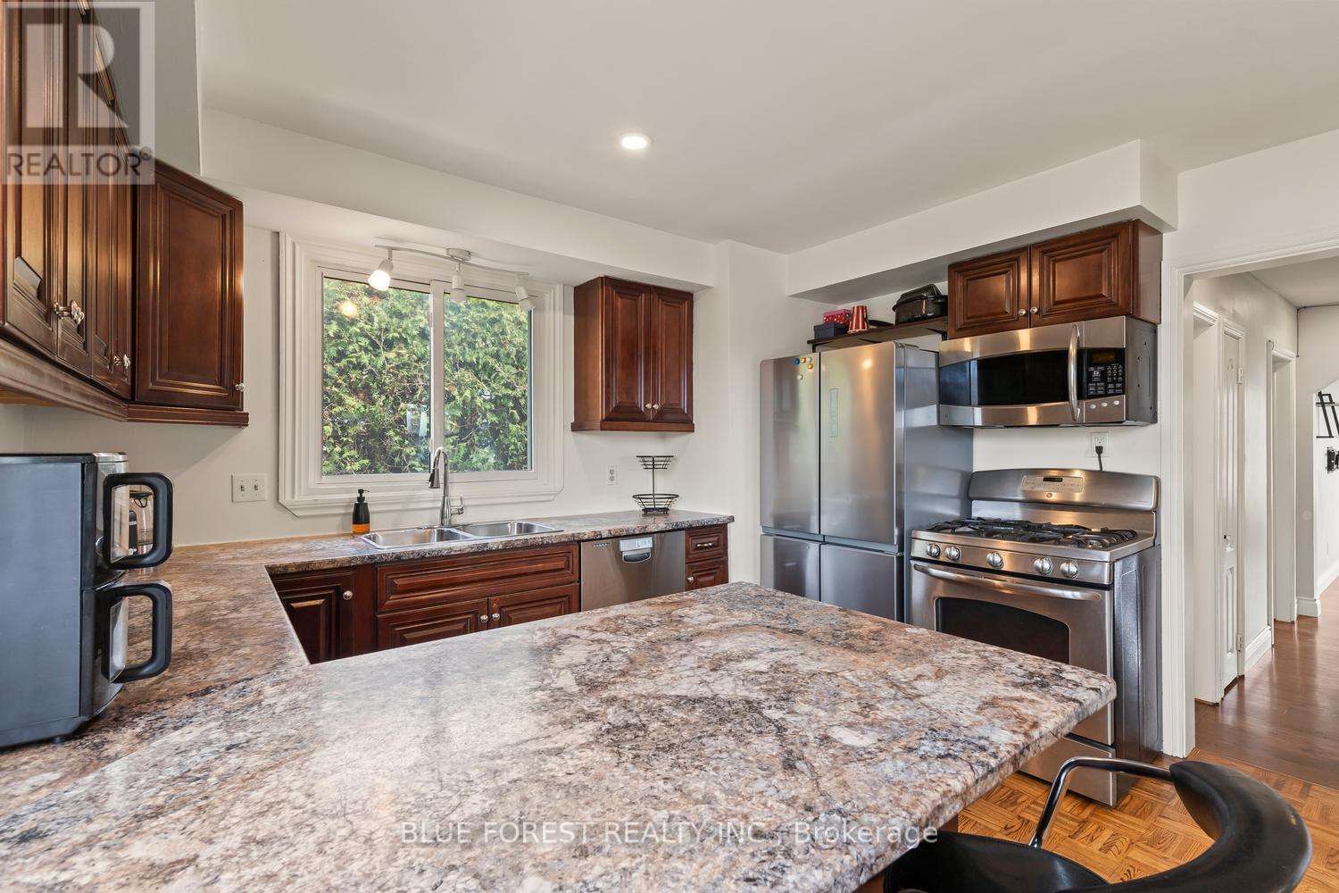 1220 WILTON AVENUE - 21