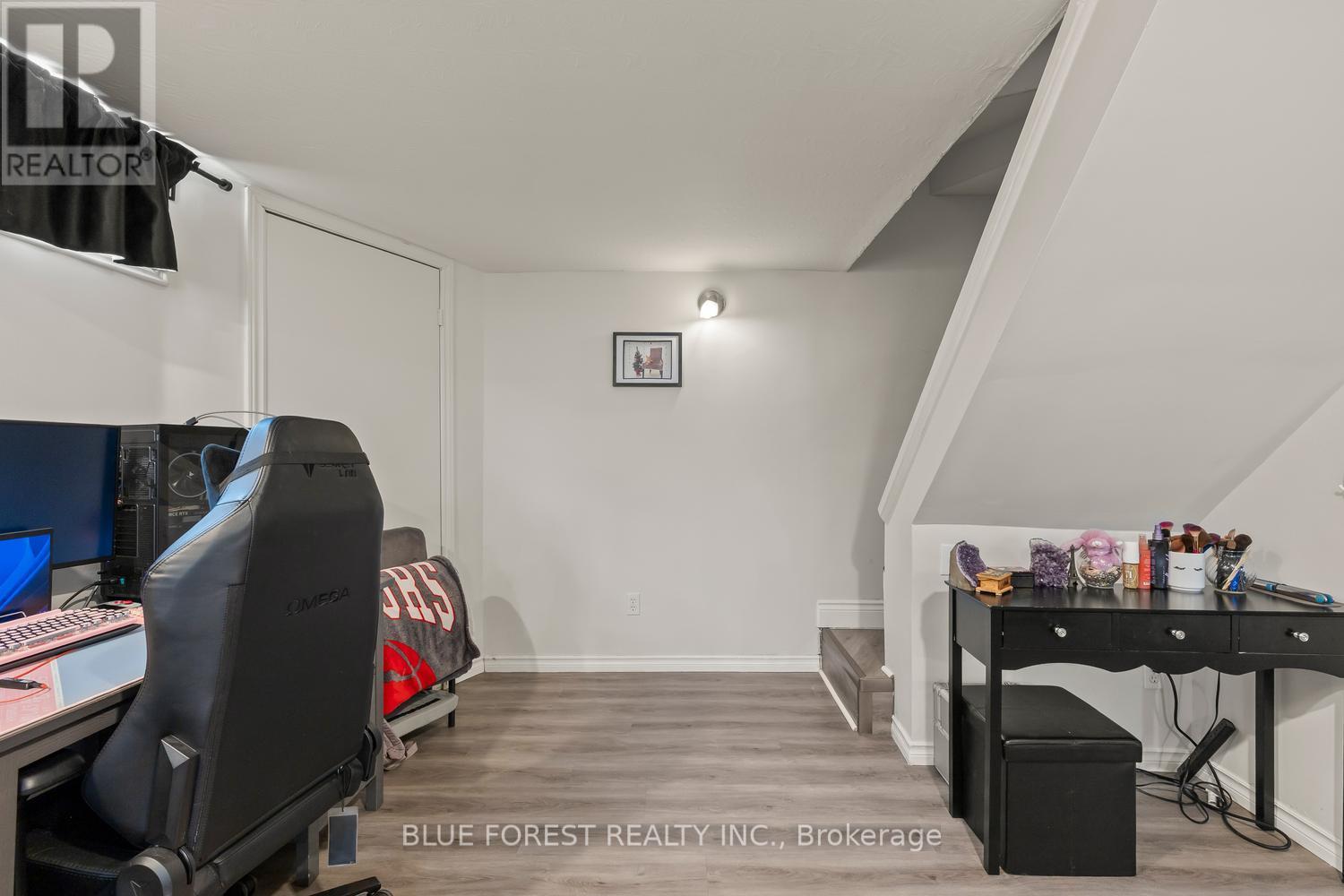 1220 WILTON AVENUE - 28