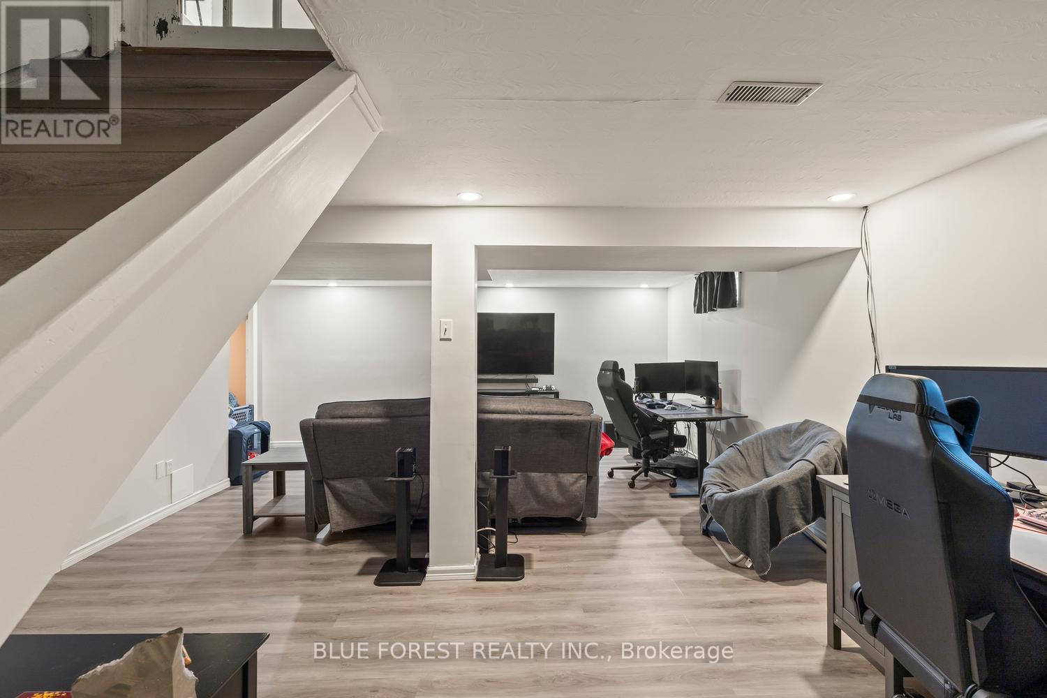 1220 WILTON AVENUE Property Photo