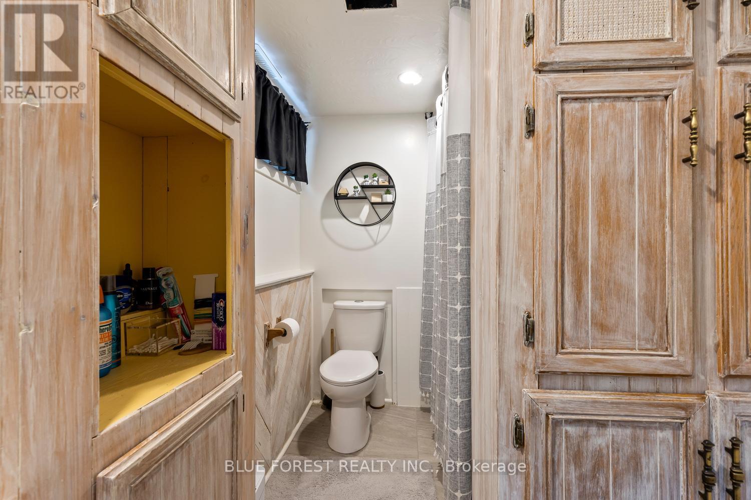 1220 WILTON AVENUE Property Photo