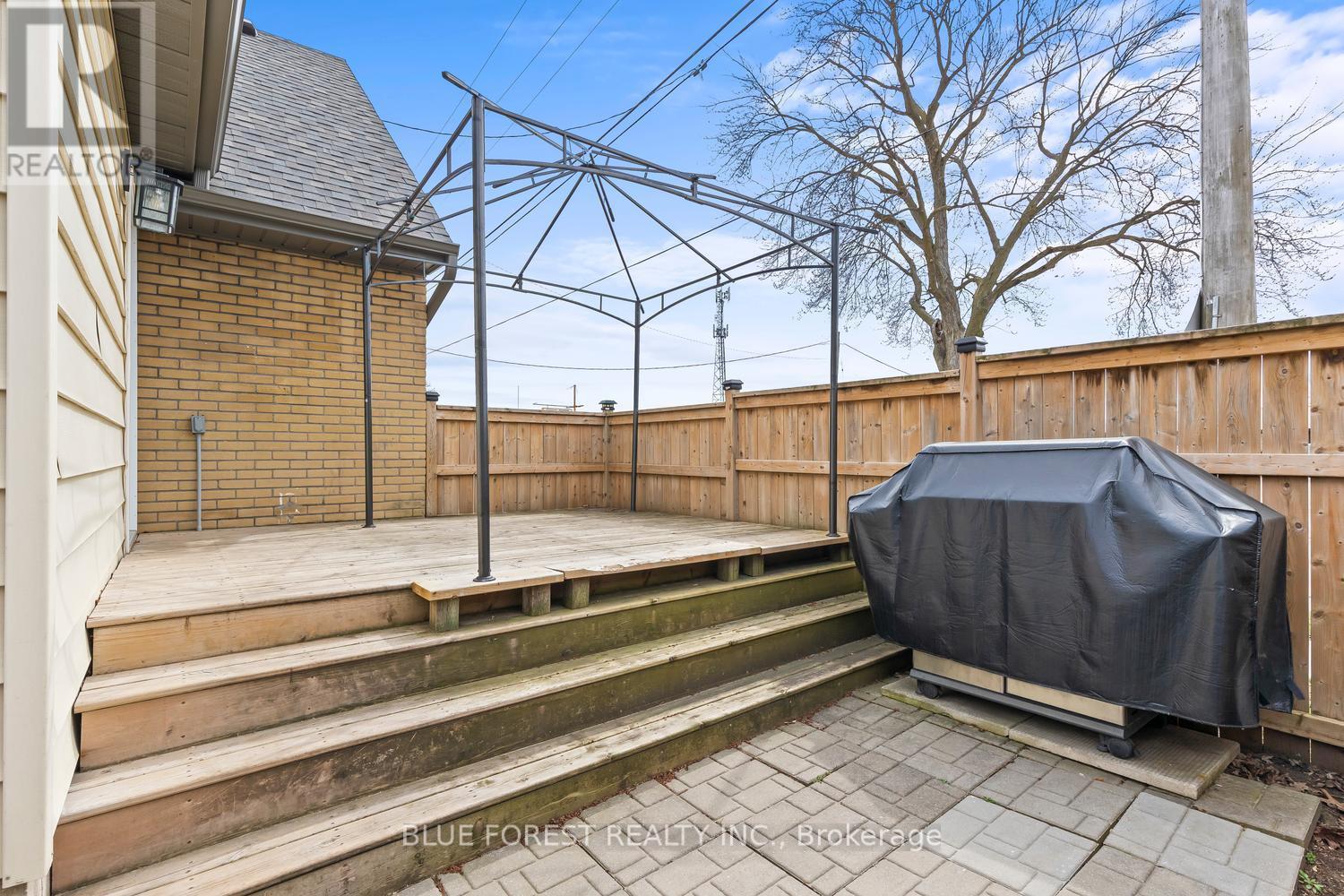 1220 WILTON AVENUE - 38